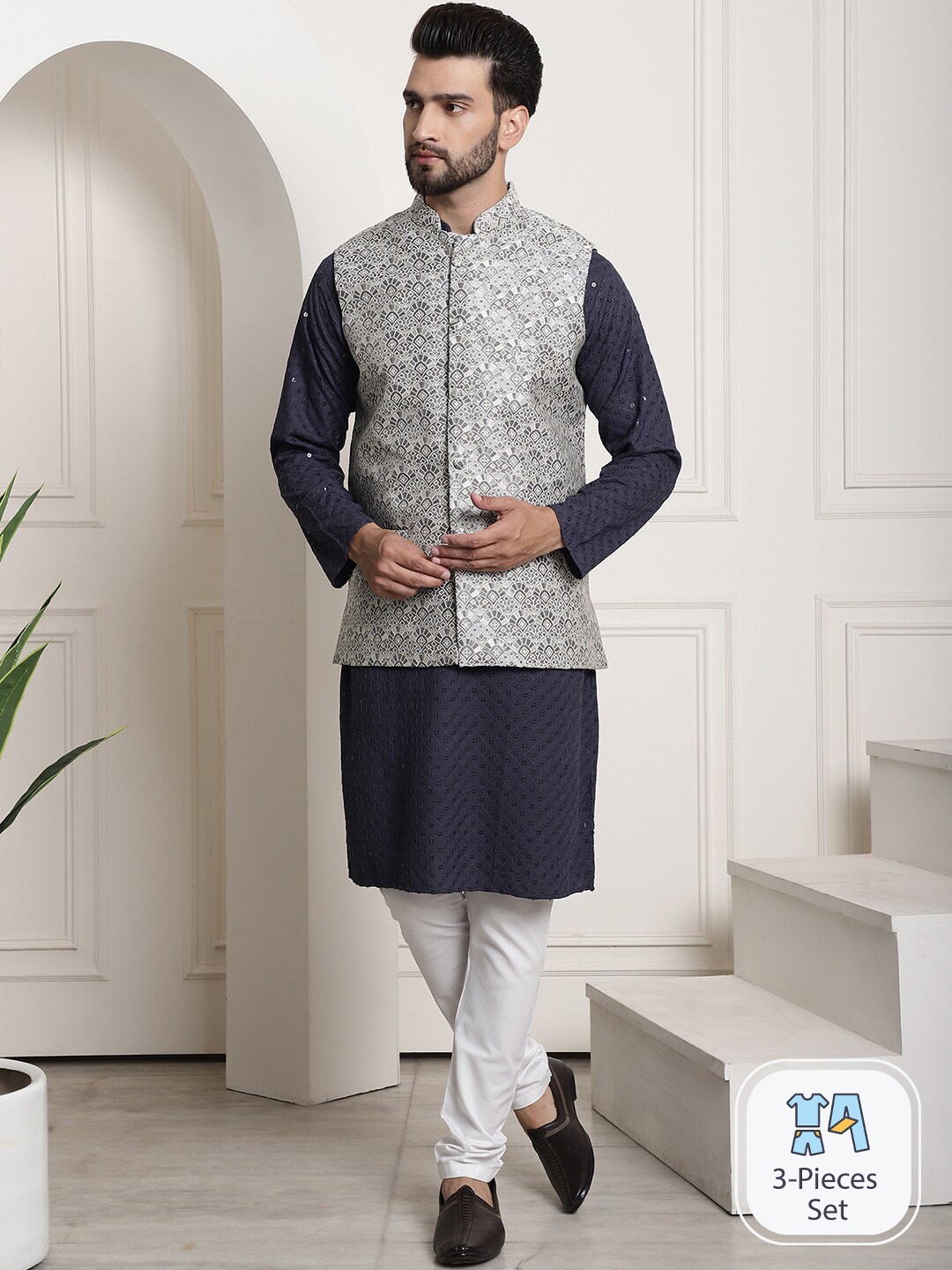 

SOJANYA Embroidered Regular Sequinned Pure Cotton Kurta & Churidar With Nehru Jacket, Grey