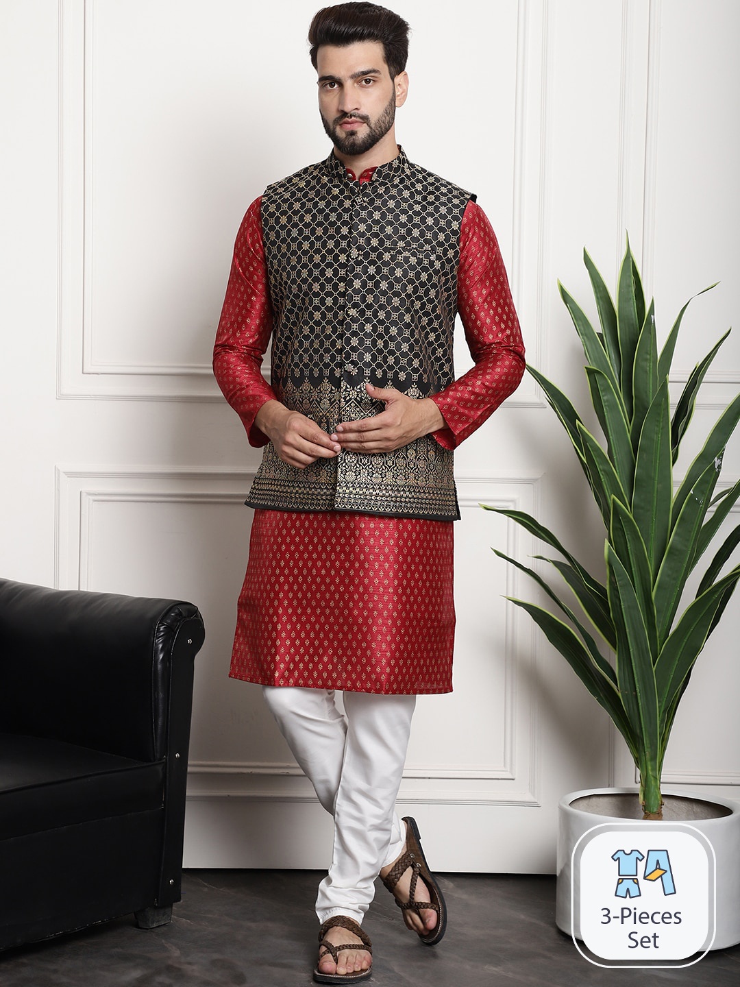 

SOJANYA Ethnic Motifs Printed Kurta With Churidar & Nehru Jacket, Maroon