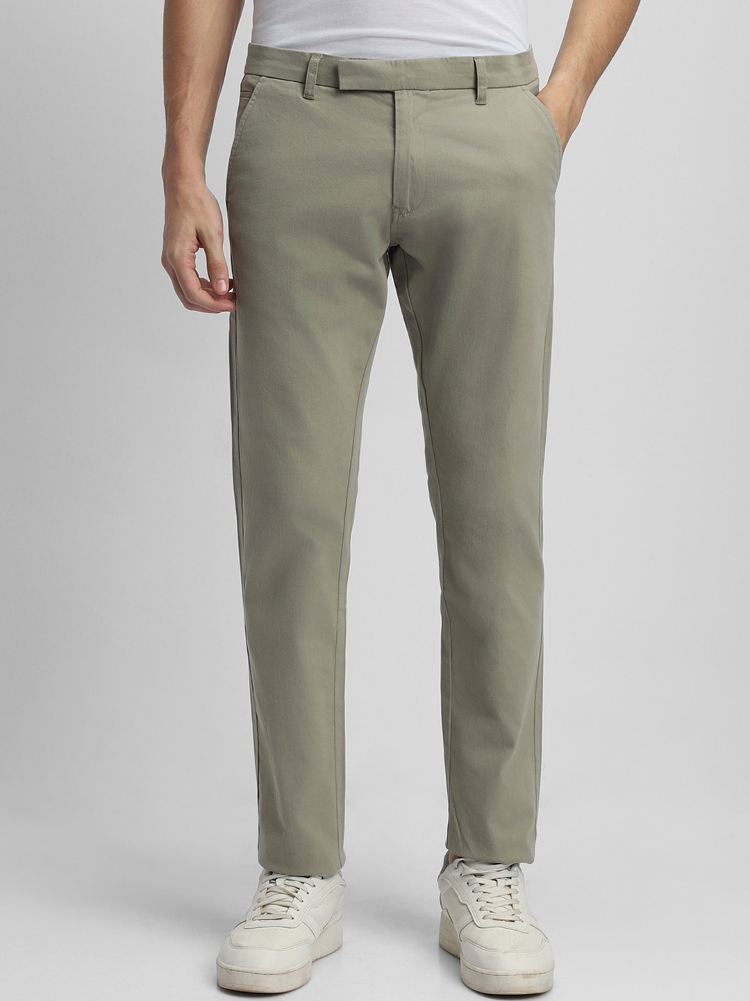 

Dennis Lingo Men Slim Fit Wrinkle Free Chinos Trousers, Khaki