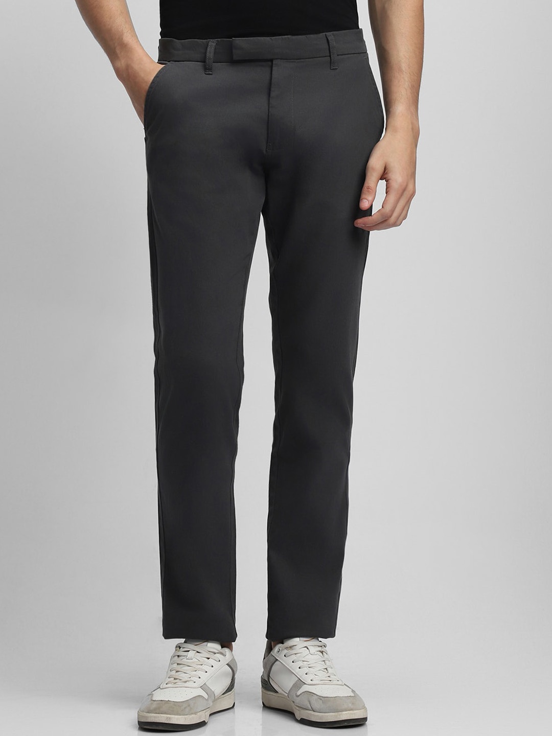

Dennis Lingo Men Slim Fit Wrinkle Free Chinos Trousers, Grey