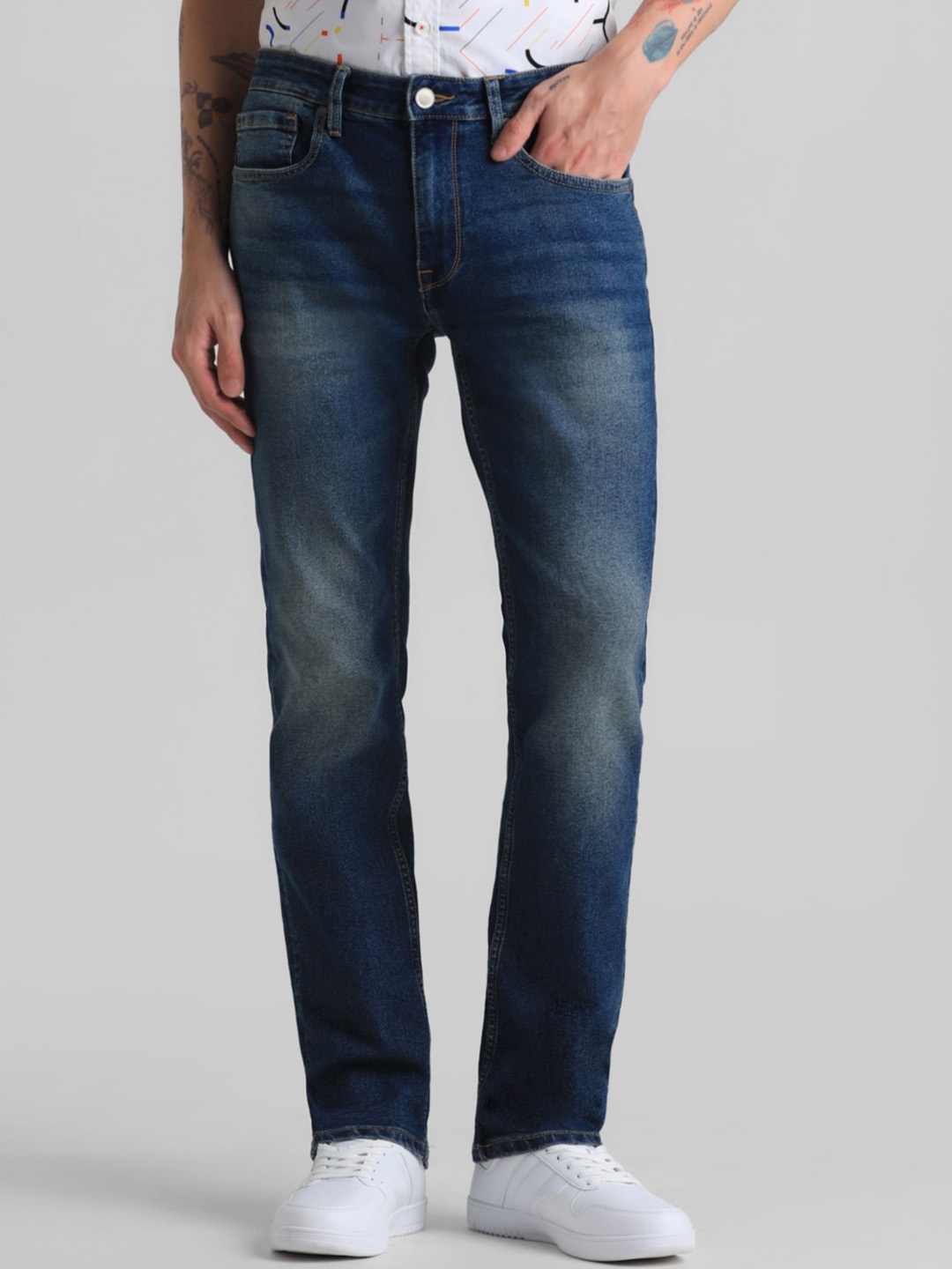 

Jack & Jones Men Clark Mid Rise Clean Look Heavy Fade Stretchable Jeans, Blue