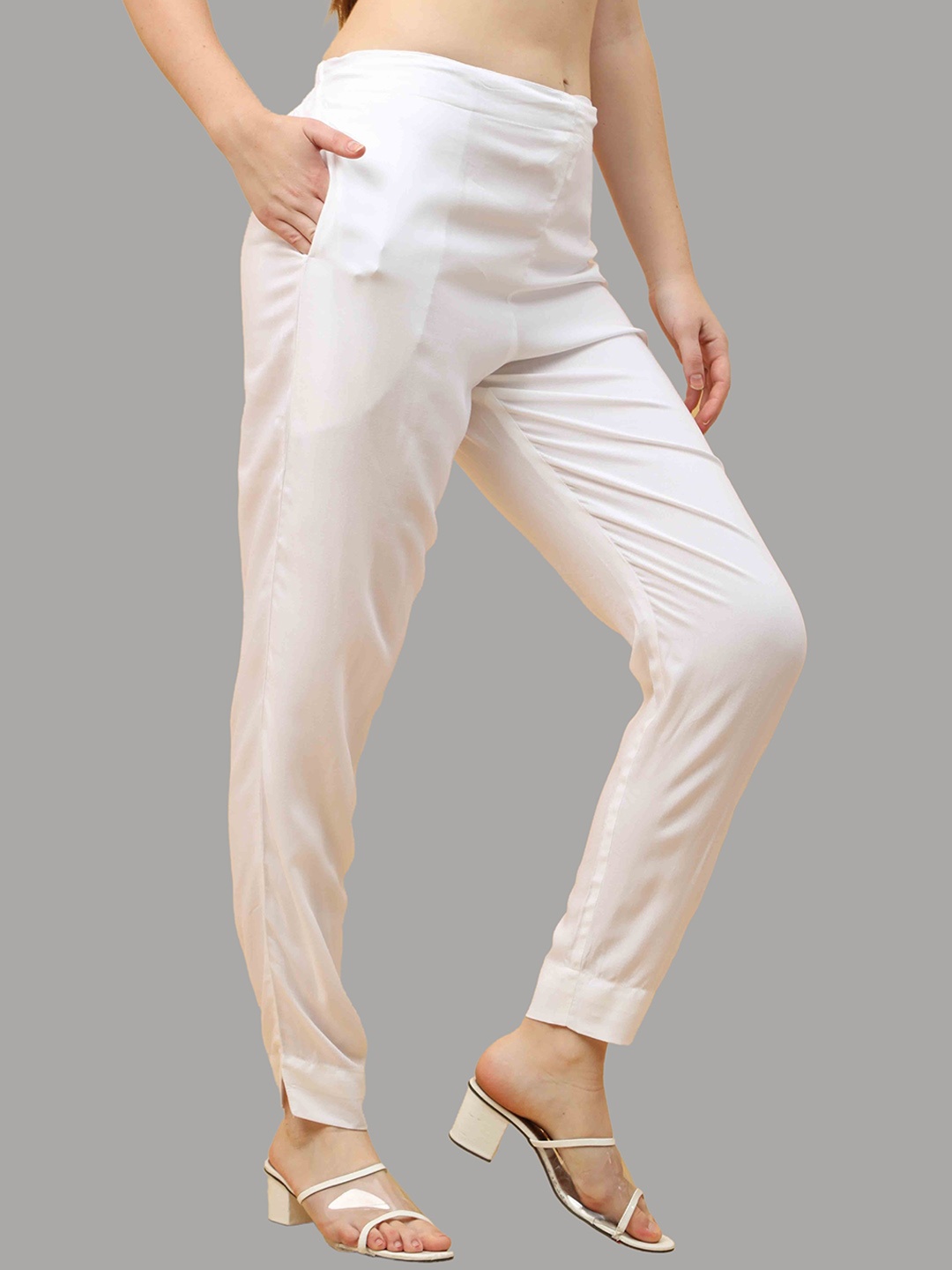 

Bottums Women Tapered Fit Trousers, White