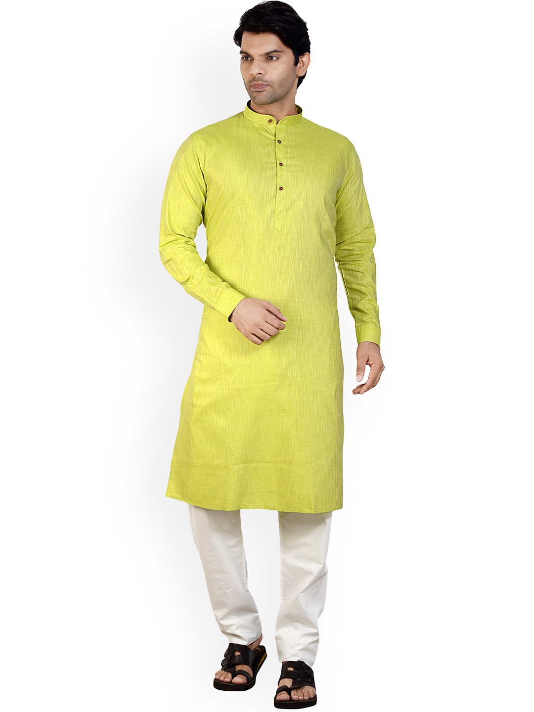 

ARRUGA Men Green Regular Kurta with Pyjamas