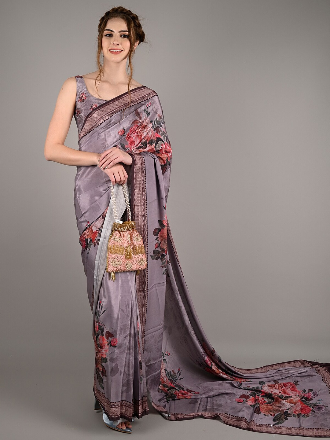 

ODETTE Floral Printed Zari Silk Blend Saree, Grey