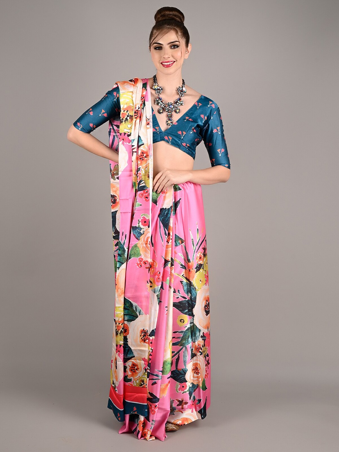 

ODETTE Floral Printed Saree, Pink