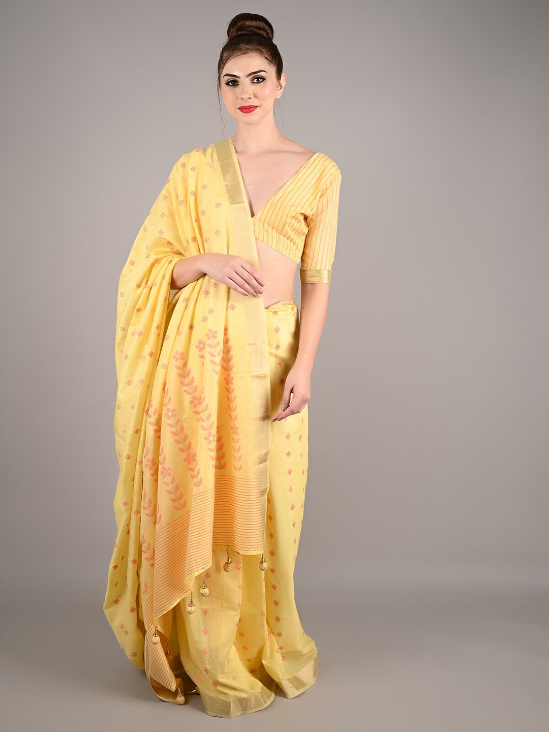 

ODETTE Woven Design Zari Saree, Yellow