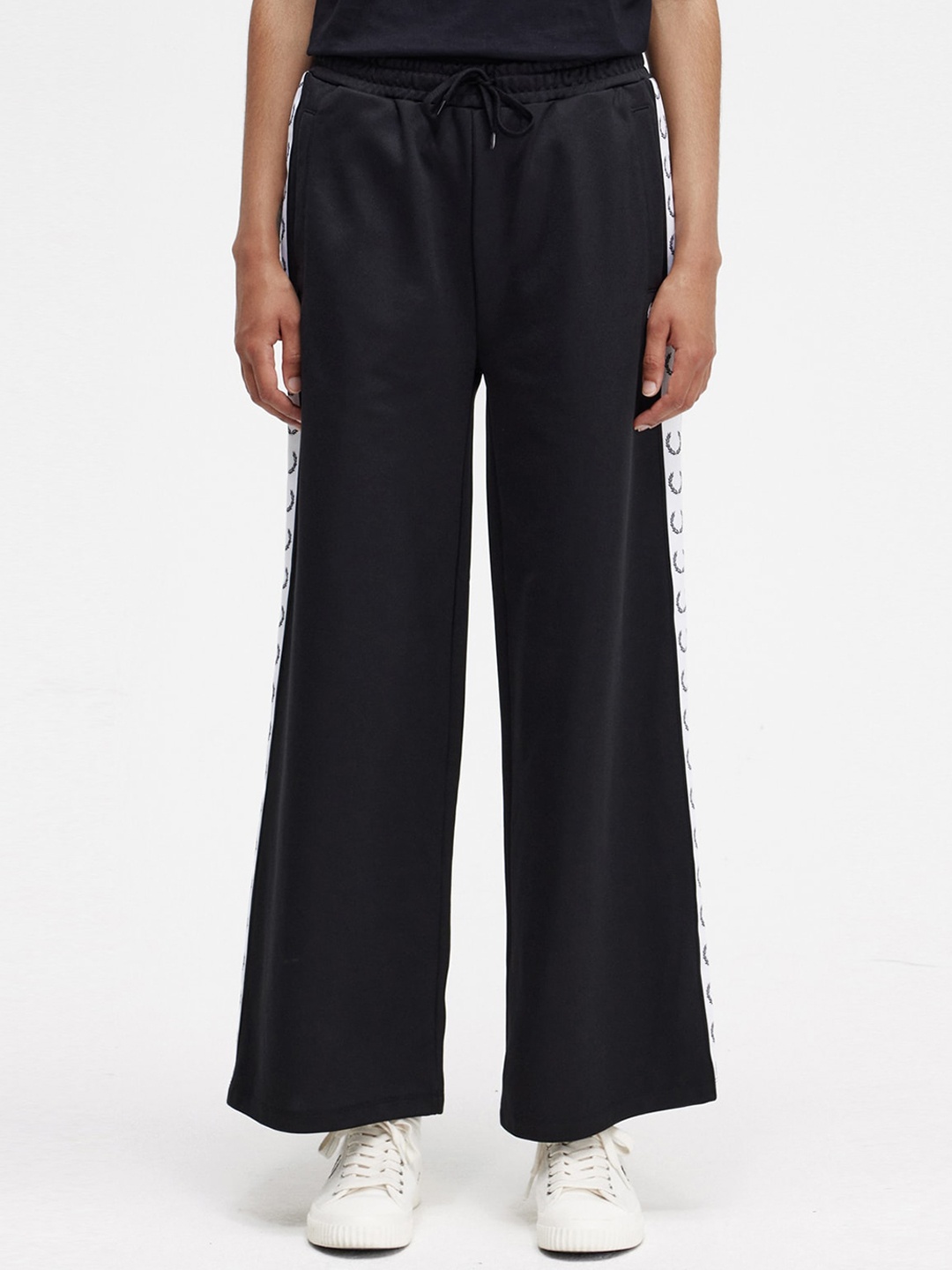 

Fred Perry Women Contrast-Tape Track Pants, Black