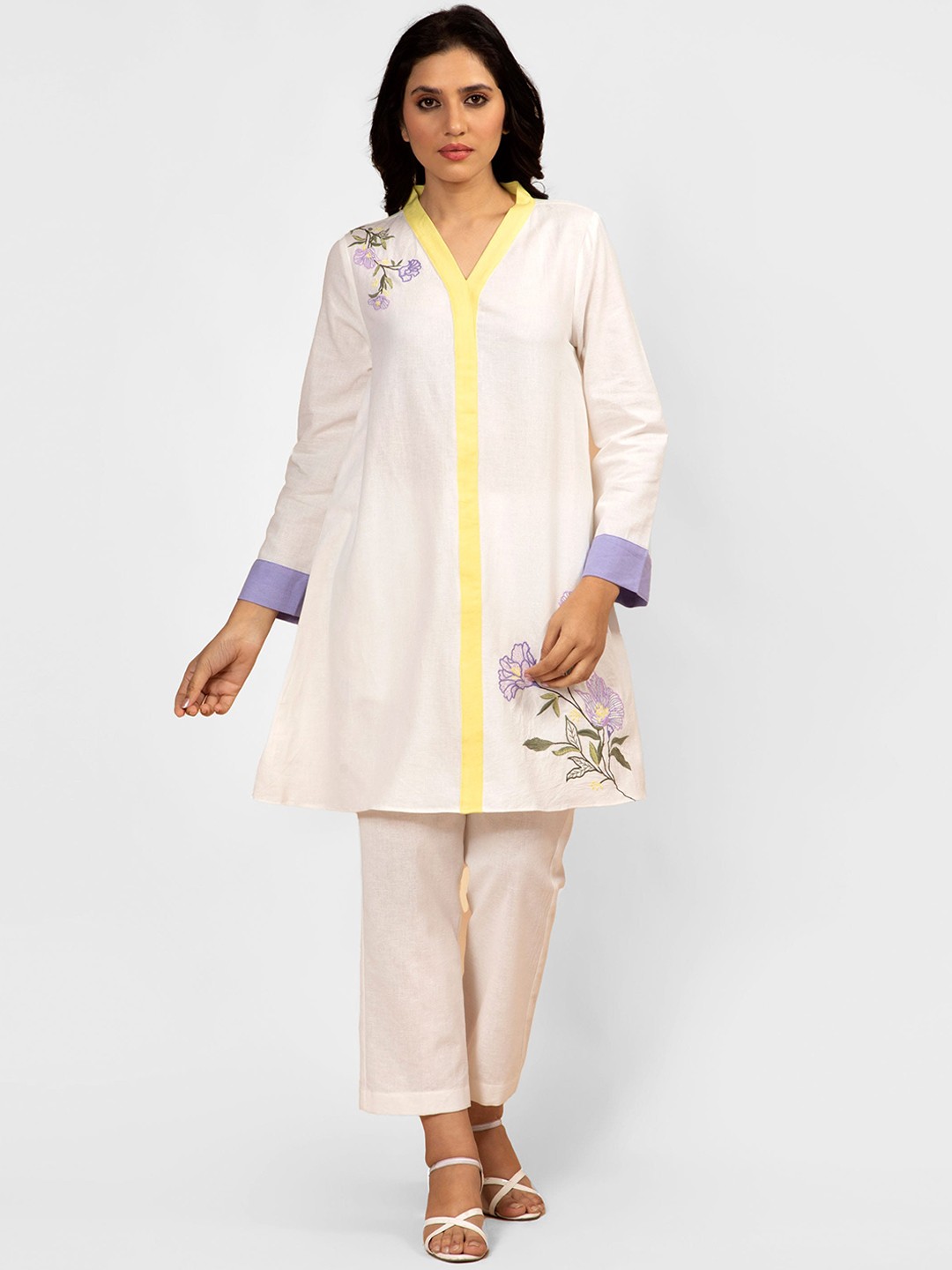 

TYAAR Floral Embroidered A Line Kurta With Trousers, White