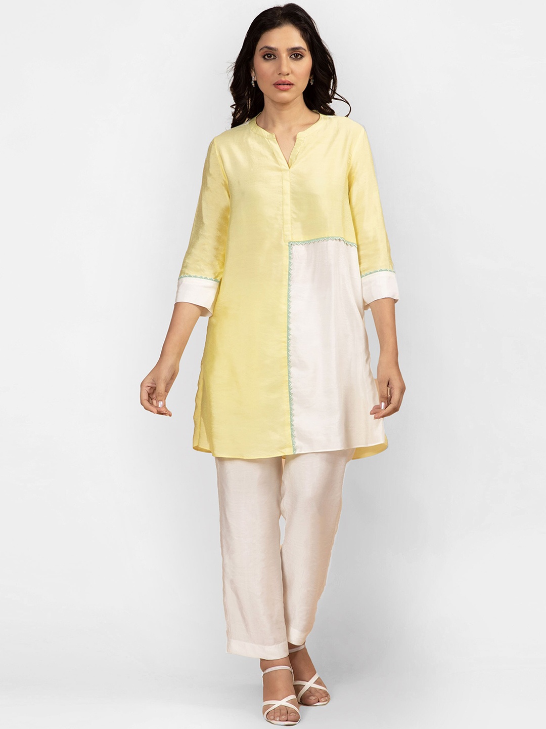 

TYAAR Colourblocked A Line Kurta With Trousers, Yellow