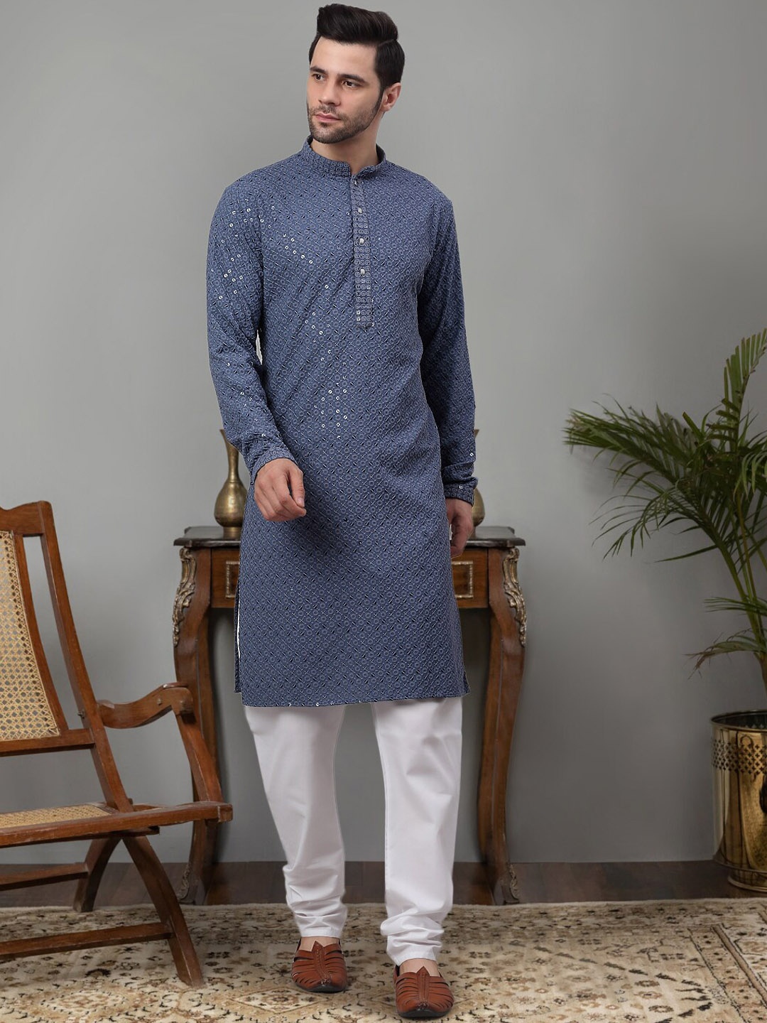 

Jompers Ethnic Motifs Chikankari Embroidered Sequinned Pure Cotton Kurta With Churidar, Grey