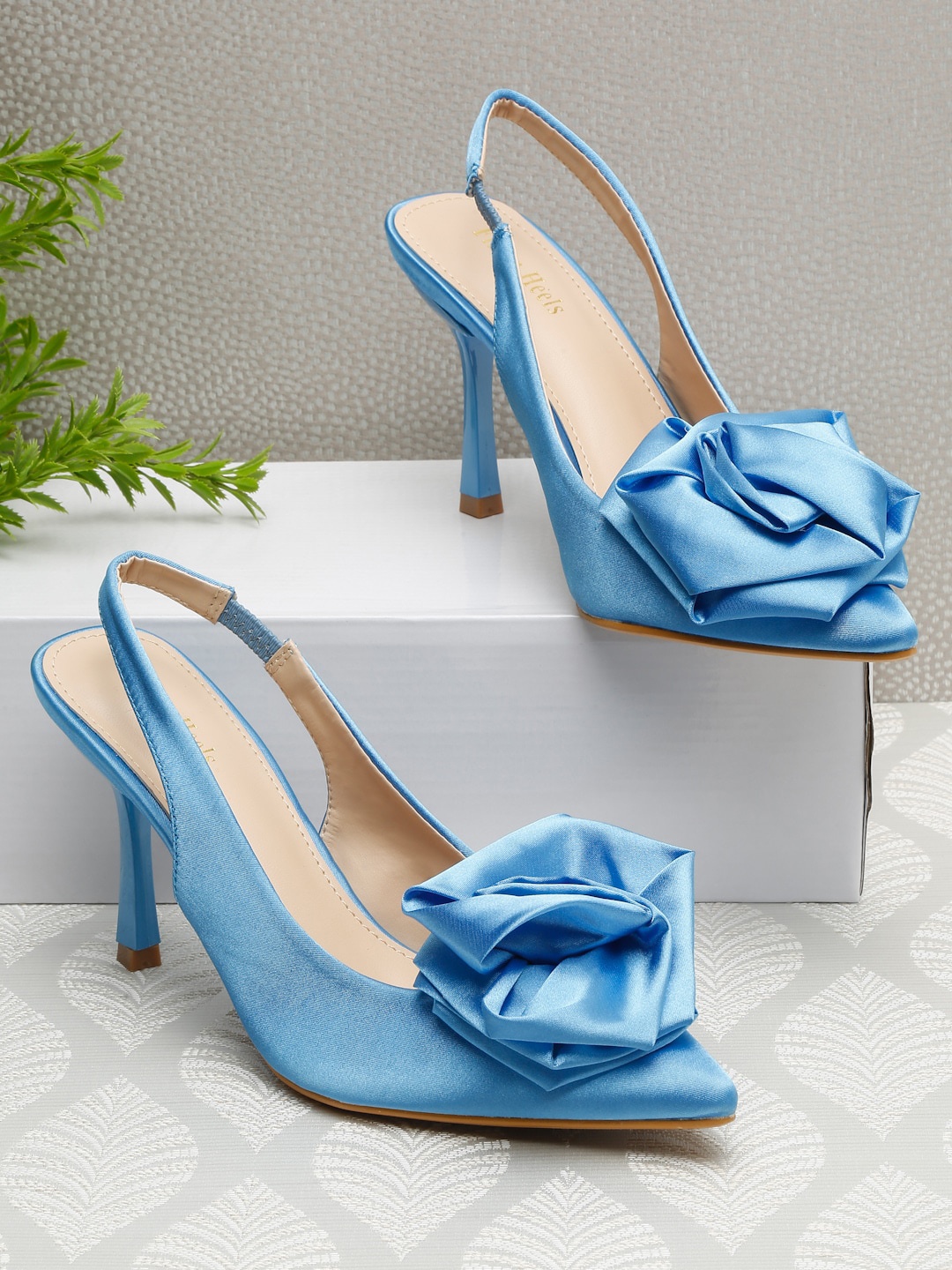 

Flat n Heels Pointed Toe Embellished Slim Mules With Backstrap, Blue