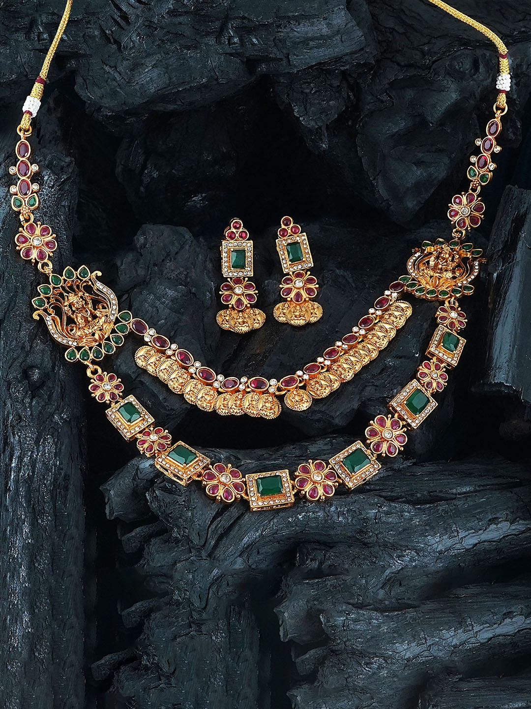 

MANSIYAORANGE Gold-Plated Stone Studded & Beaded Necklace With Earrings Jewellery Set