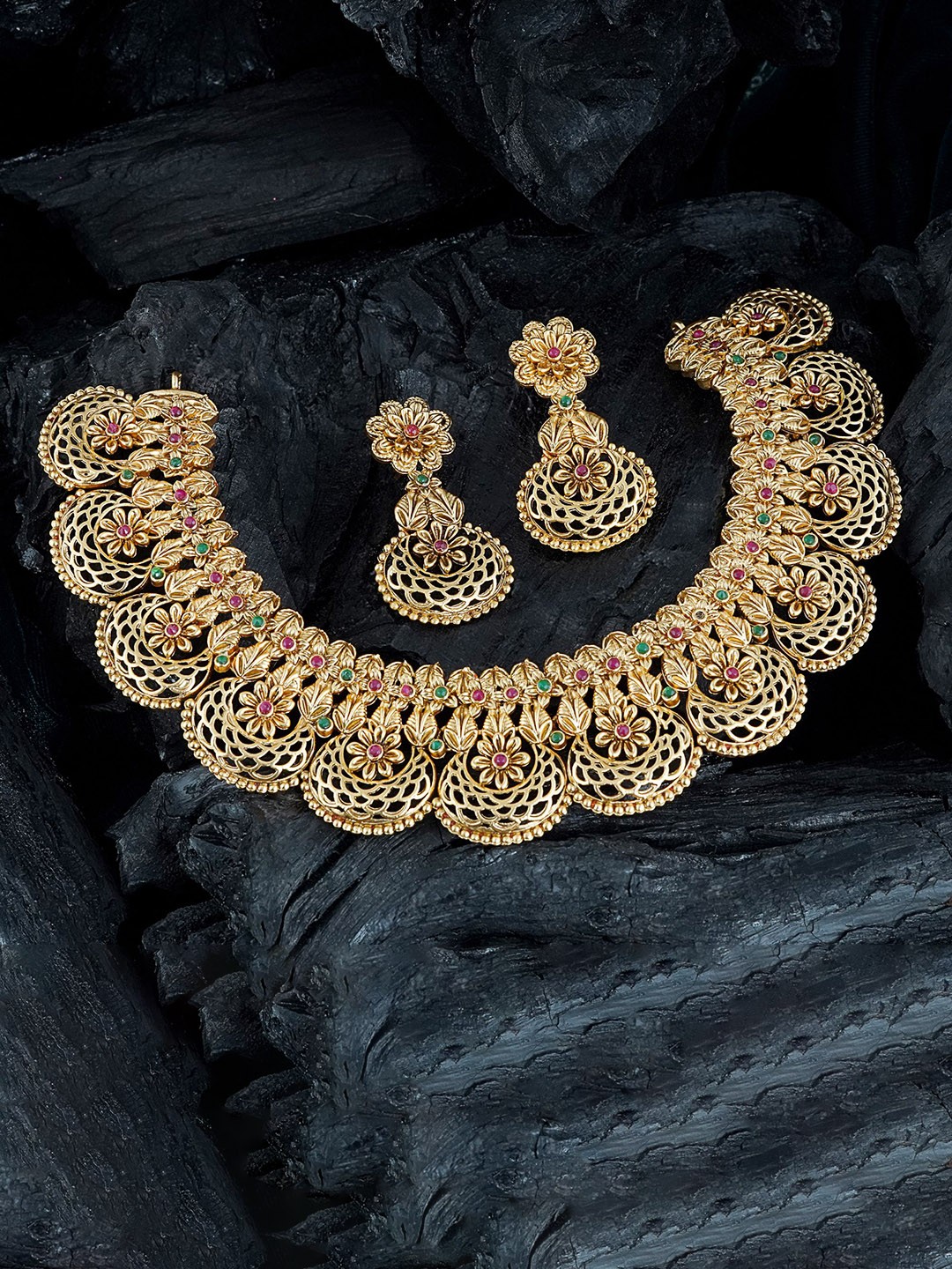 

MANSIYAORANGE Gold-Plated Stone Studded Antique Jewellery Set