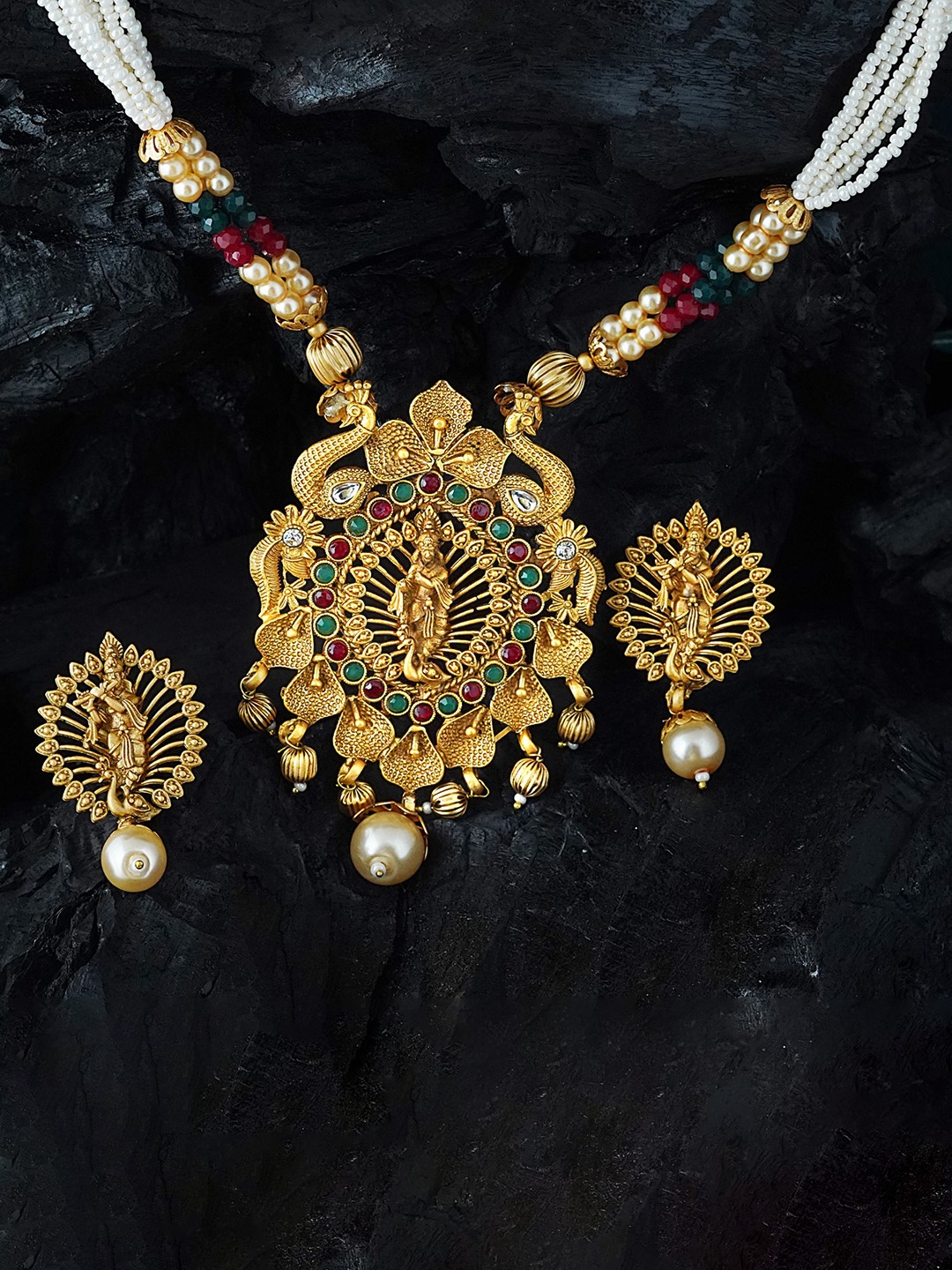 

MANSIYAORANGE Gold-Plated Stone Studded & Beaded Temple Jewellery Set