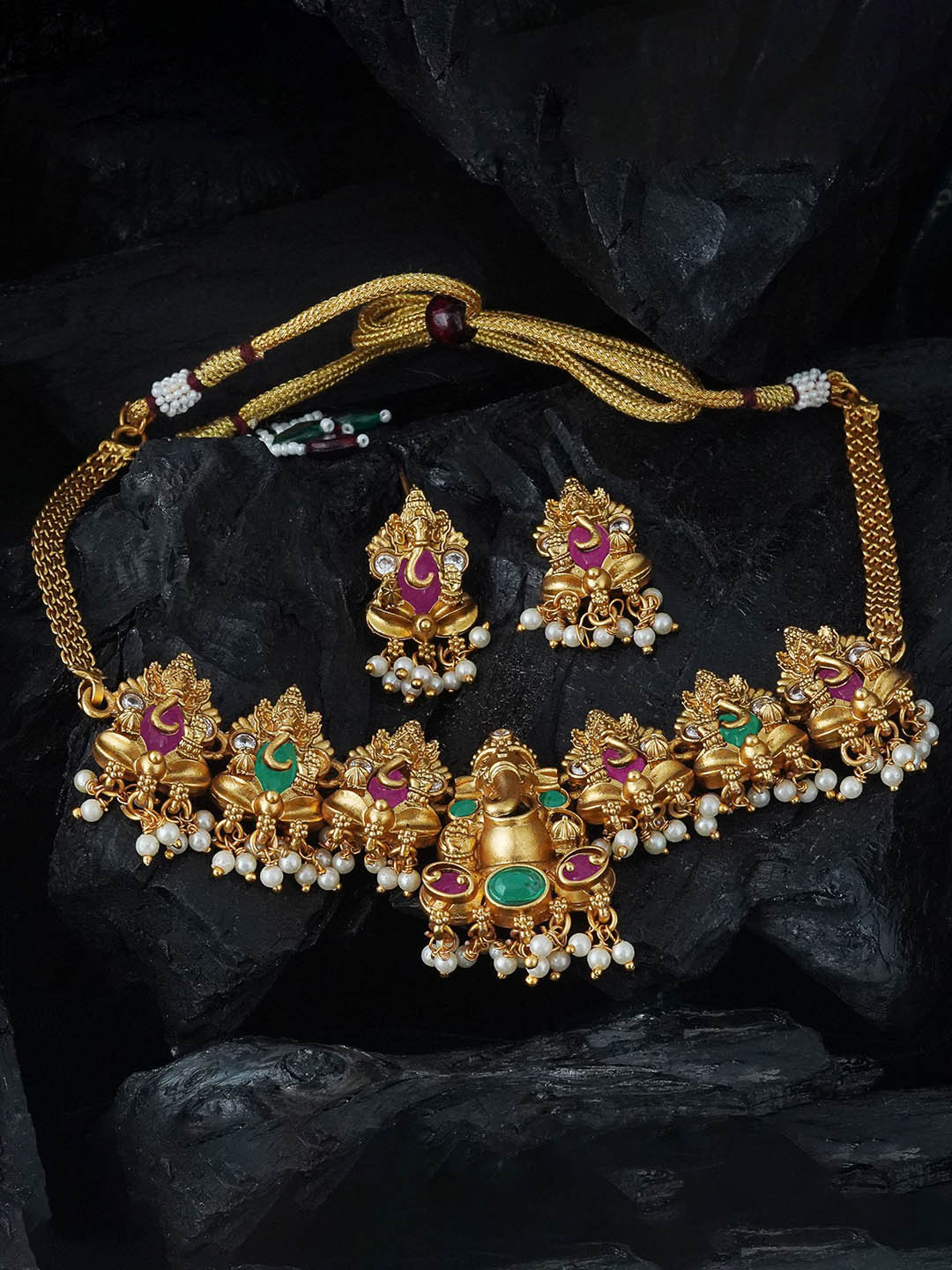 

MANSIYAORANGE Gold-Plated Stone Studded & Beaded Temple Jewellery Set