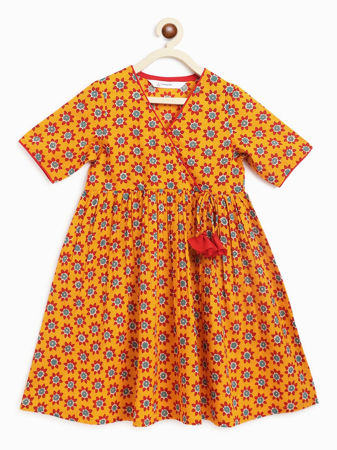 

Campana Girls Floral Printed Cotton Kurta, Yellow