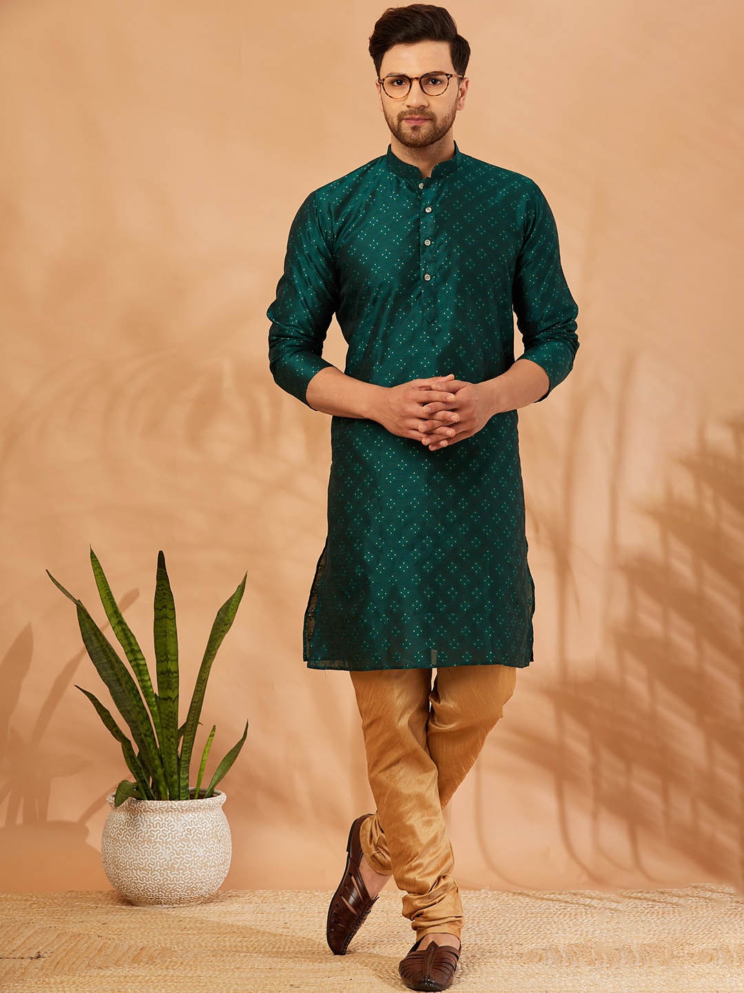 

Armaan Ethnic Mandarin Collar Kurta With Churidar, Green