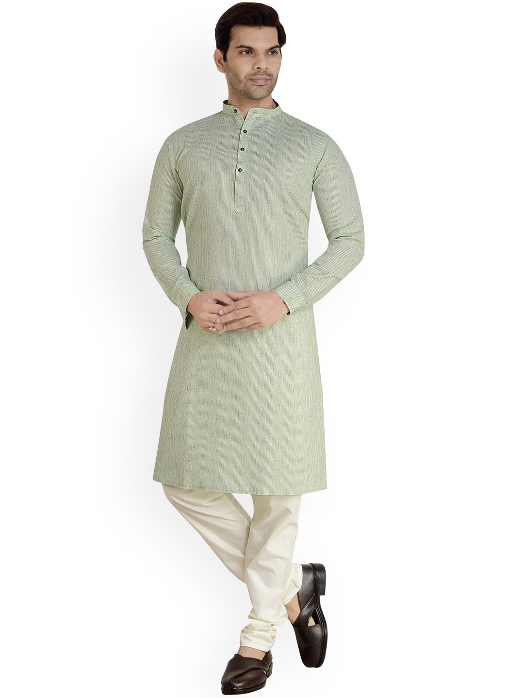 

ARRUGA Men Green Regular Kurta with Pyjamas