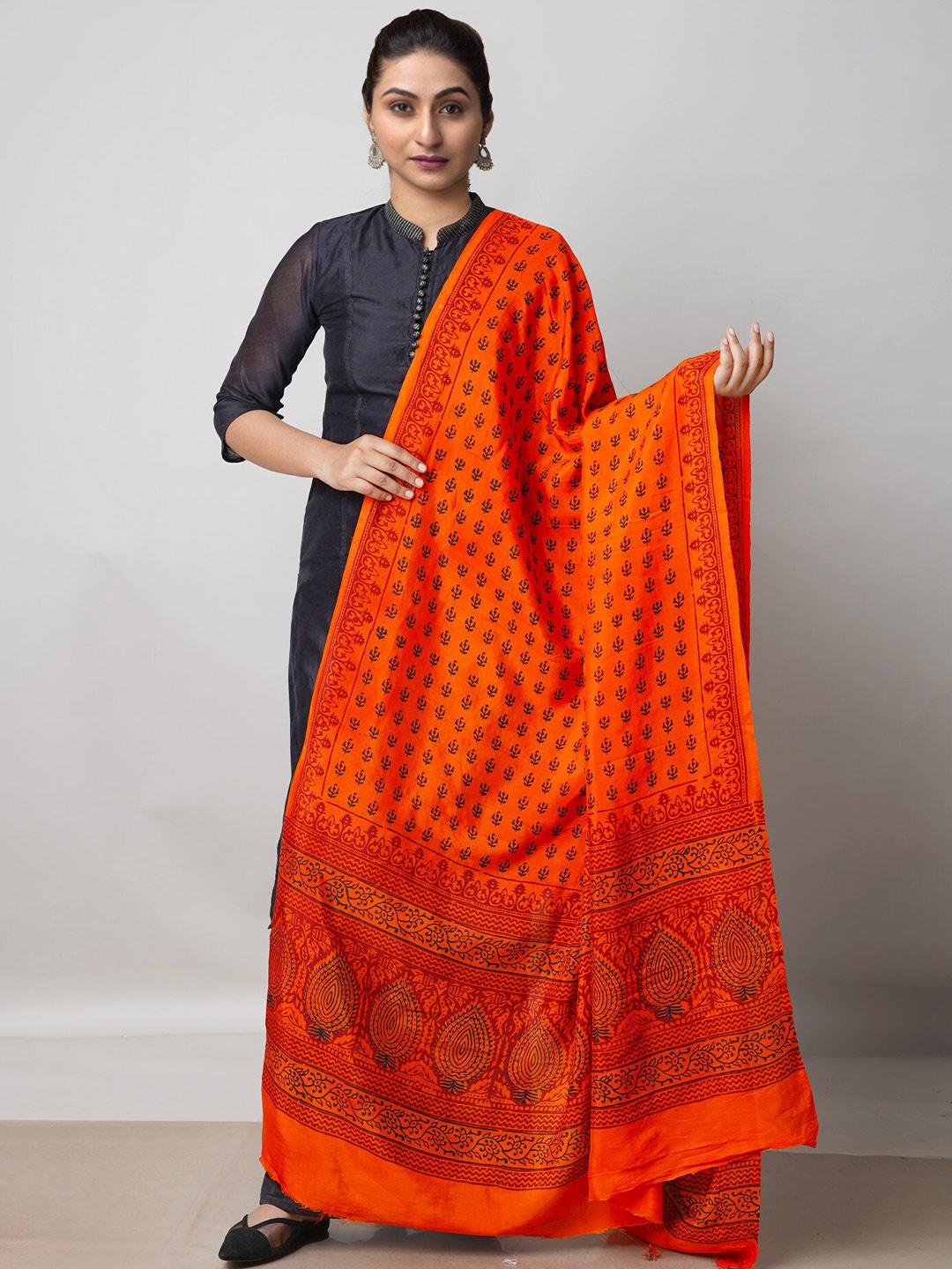 

Unnati Silks Ethnic Motifs Printed Pure Cotton Dupatta, Orange