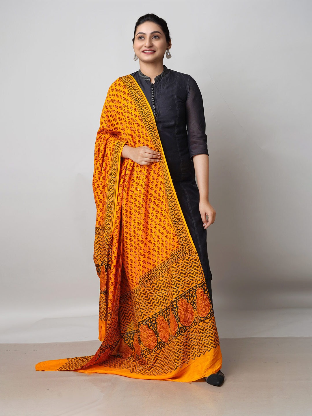 

Unnati Silks Ethnic Motifs Printed Chanderi Silk Dupatta, Yellow