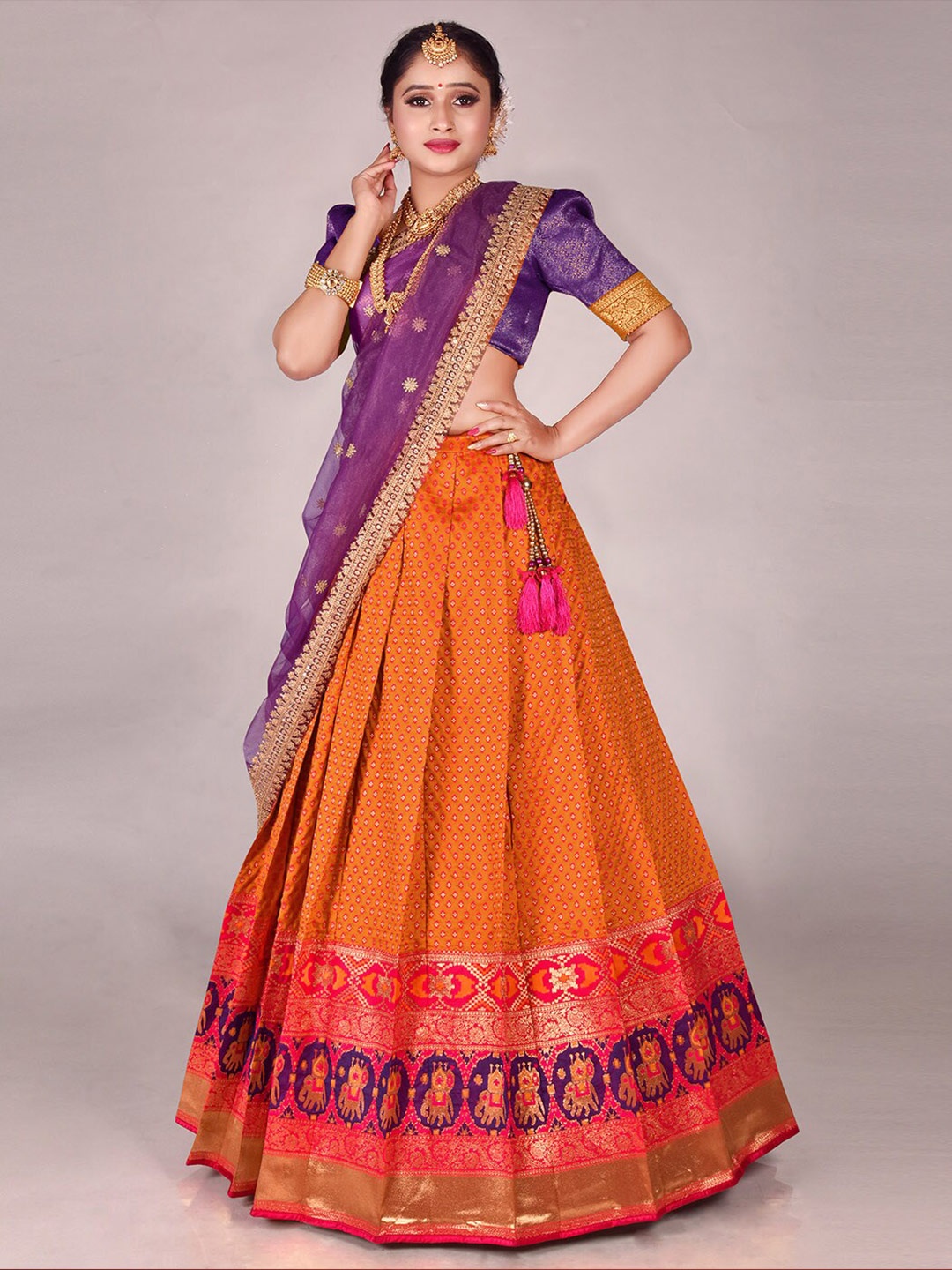 

HALFSAREE STUDIO Semi-Stitched Lehenga & Unstitched Blouse With Dupatta, Navy blue