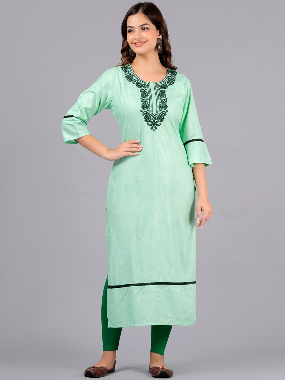 

Bachuu Yoke Design Thread Work Kurta, Sea green