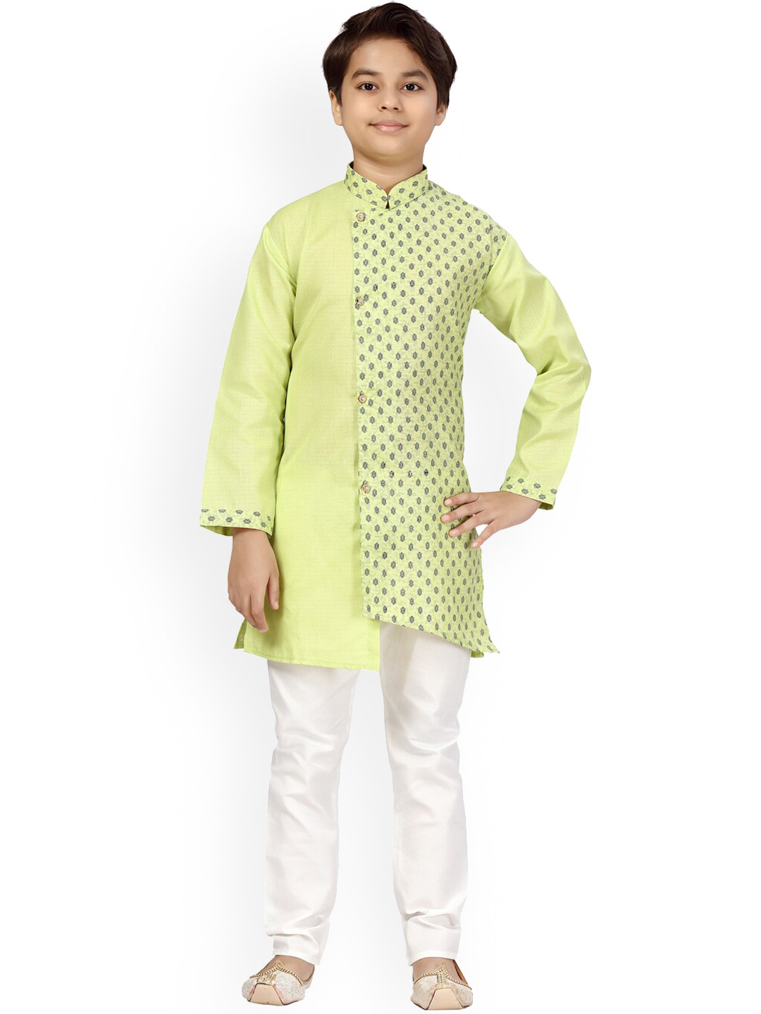 

BAESD Boys Ethnic Motifs Printed Asymmetric Pure Cotton Kurta With Pyjamas, Green