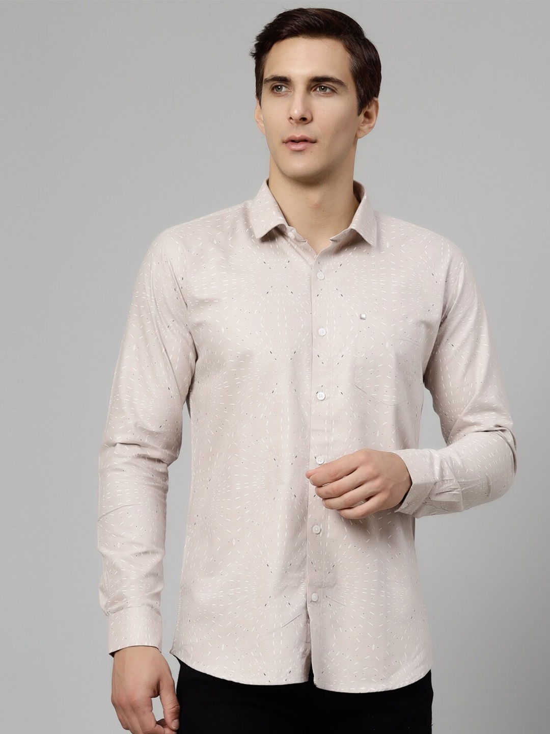 

JADEBERRY Men Cream-Coloured Standard Opaque Printed Formal Shirt