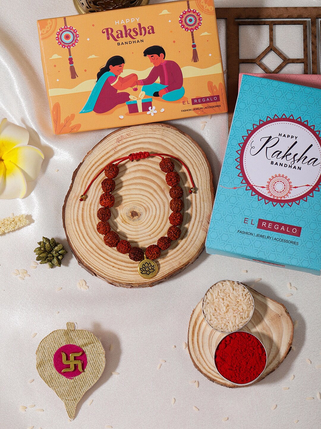 

EL REGALO Men Rudhraksh Beaded Lotus Rakhi, Gold