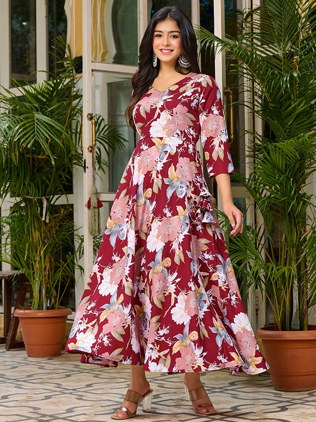 

SHOPGARB Floral Printed Round Neck Anarkali Kurta, Red