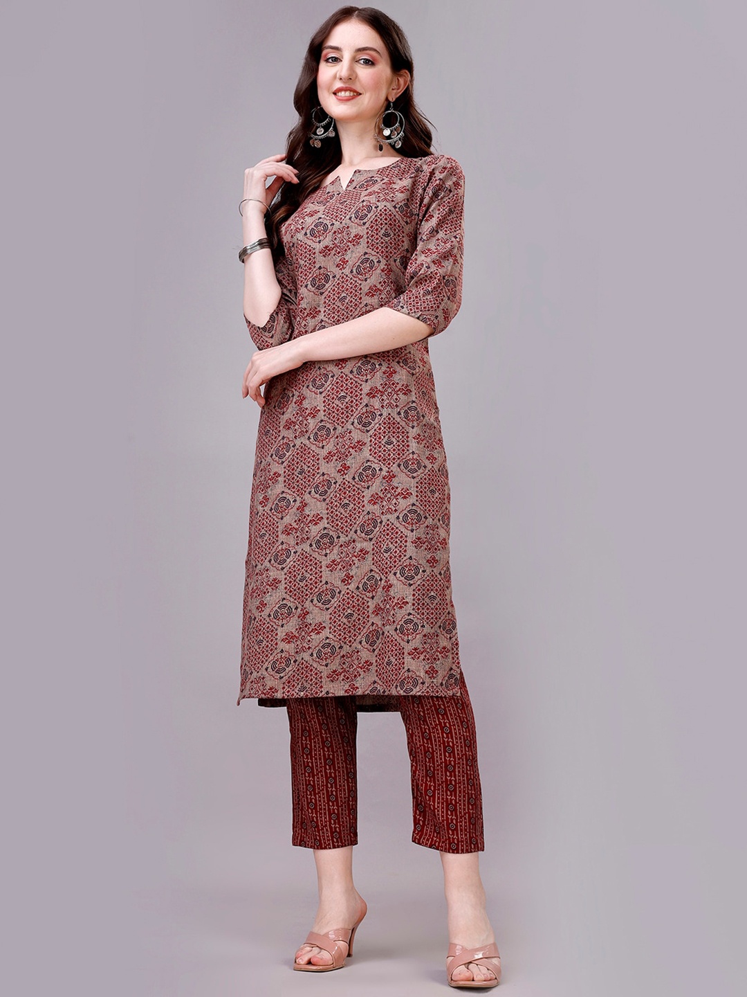 

GORGONE Ethnic Motifs Printed Kurta With Trousers, Purple