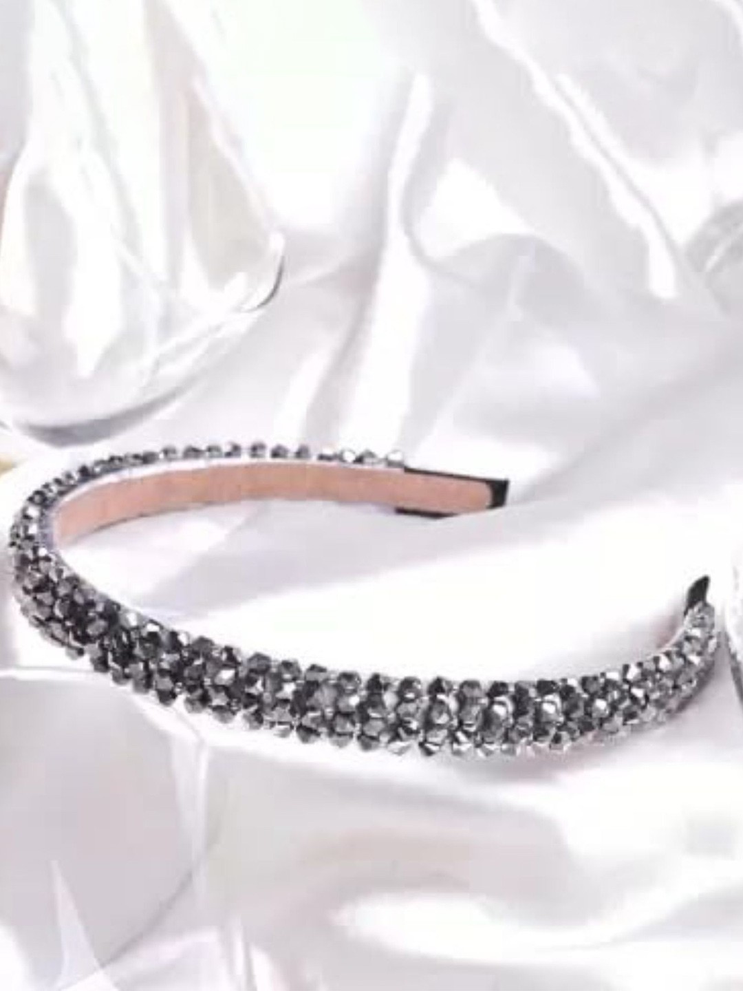 

DN Creation Women Assorted Set of 2 Embellished Hairband
