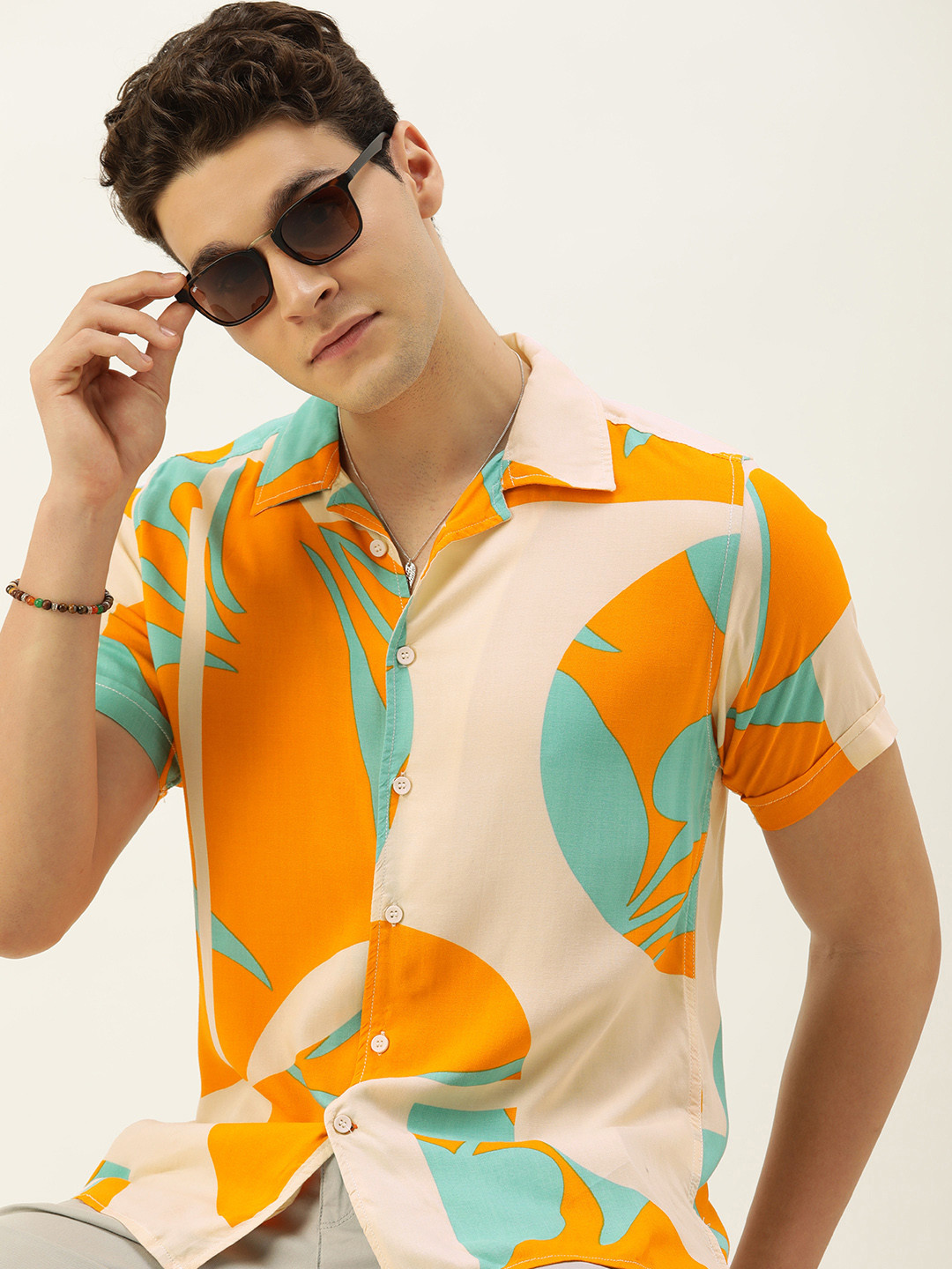 

Mast & Harbour Men Slim Fit Floral Printed Casual Shirt, Orange
