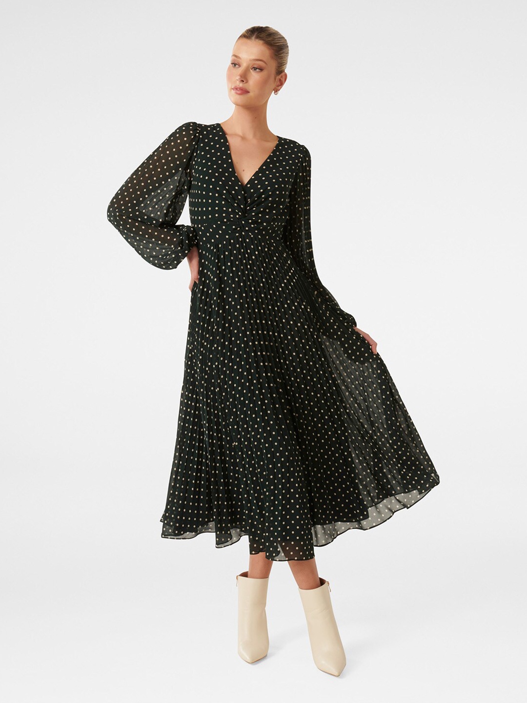 

Forever New Polka Dot Printed Fit & Flare Midi Dress, Black