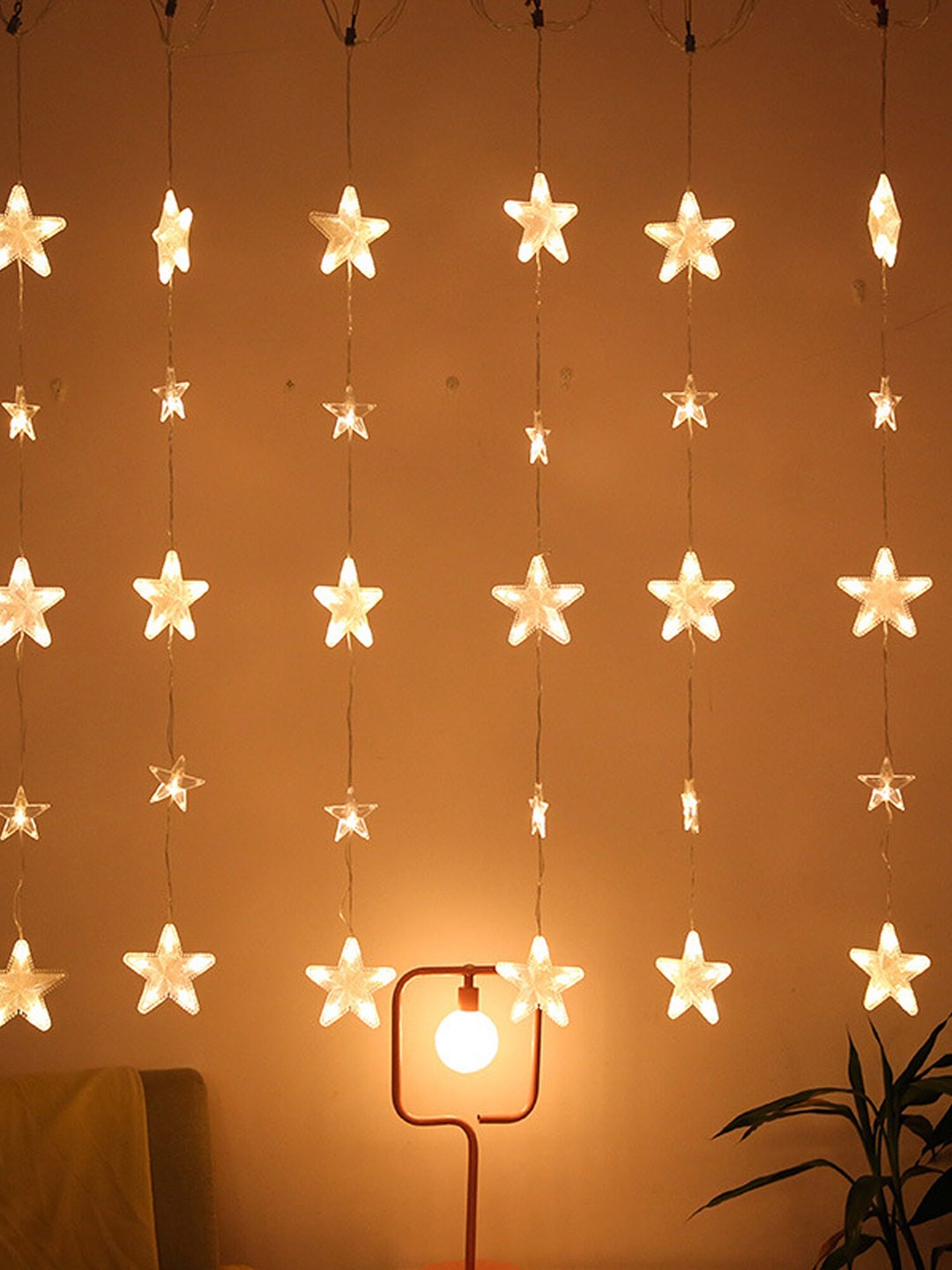 

The Purple Tree Warm White Star Bulb Long Lasting String Lights
