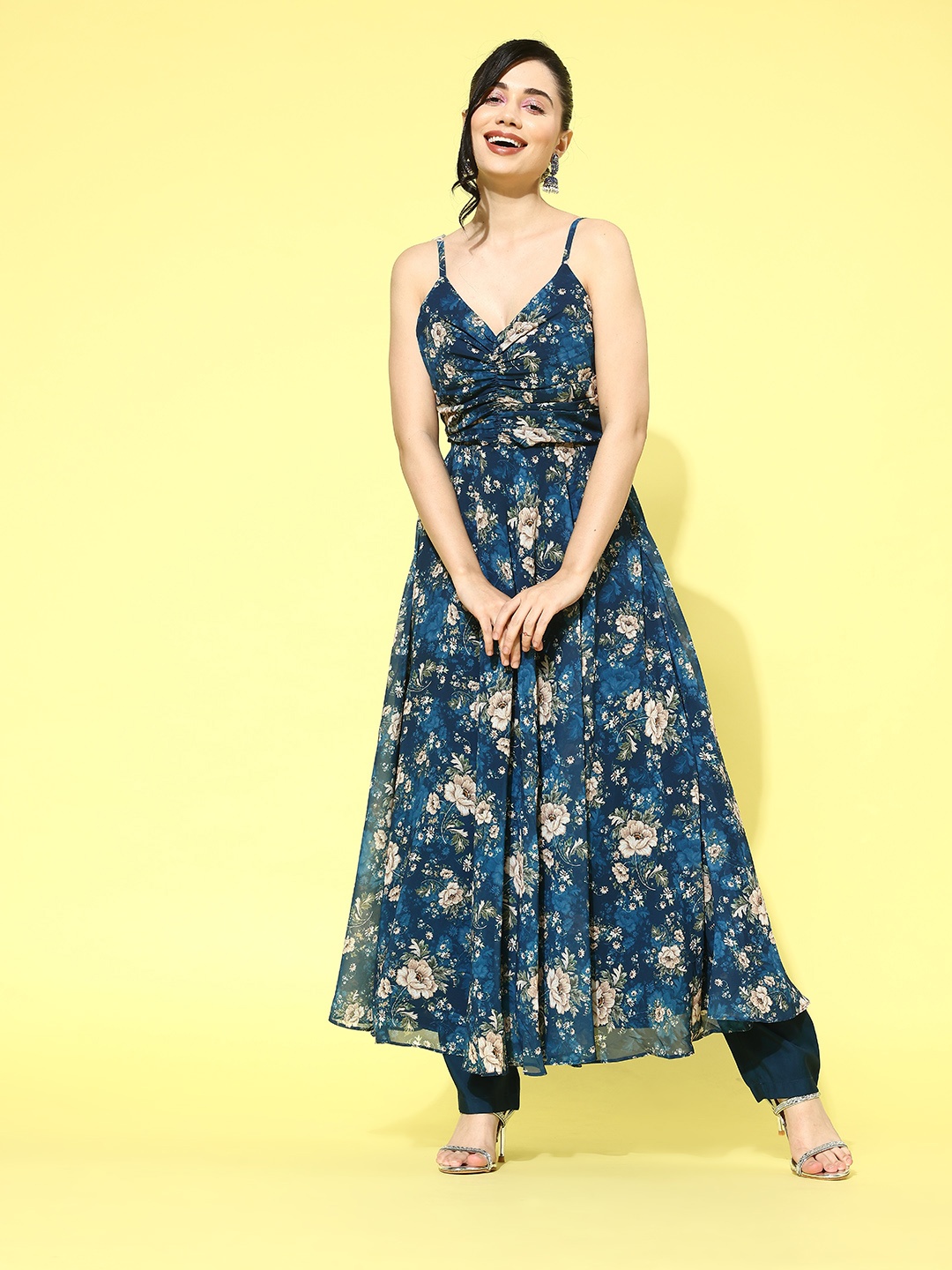

Kvsfab Women Floral Printed Pleated Kurta with Trousers, Navy blue