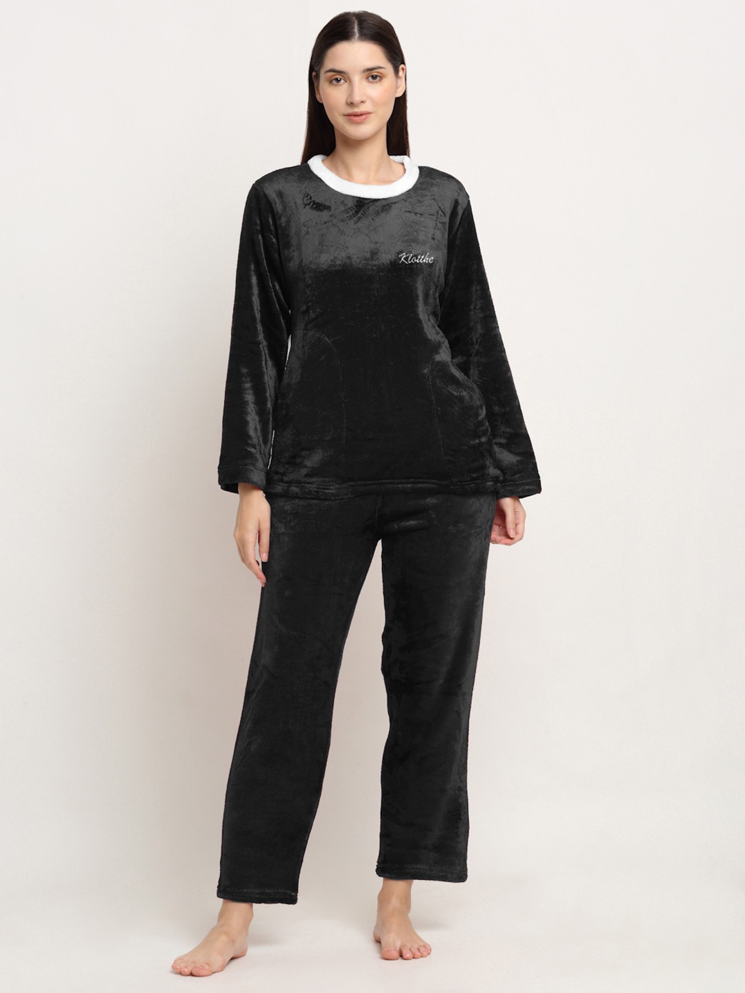 

KLOTTHE Round Neck Top With Trousers, Black