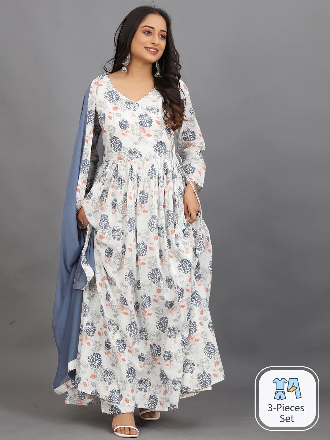 

Pari THE FASHION STUDIO Floral Printed Gotta Patti Cotton Kurta with Palazzos & Dupatta, White