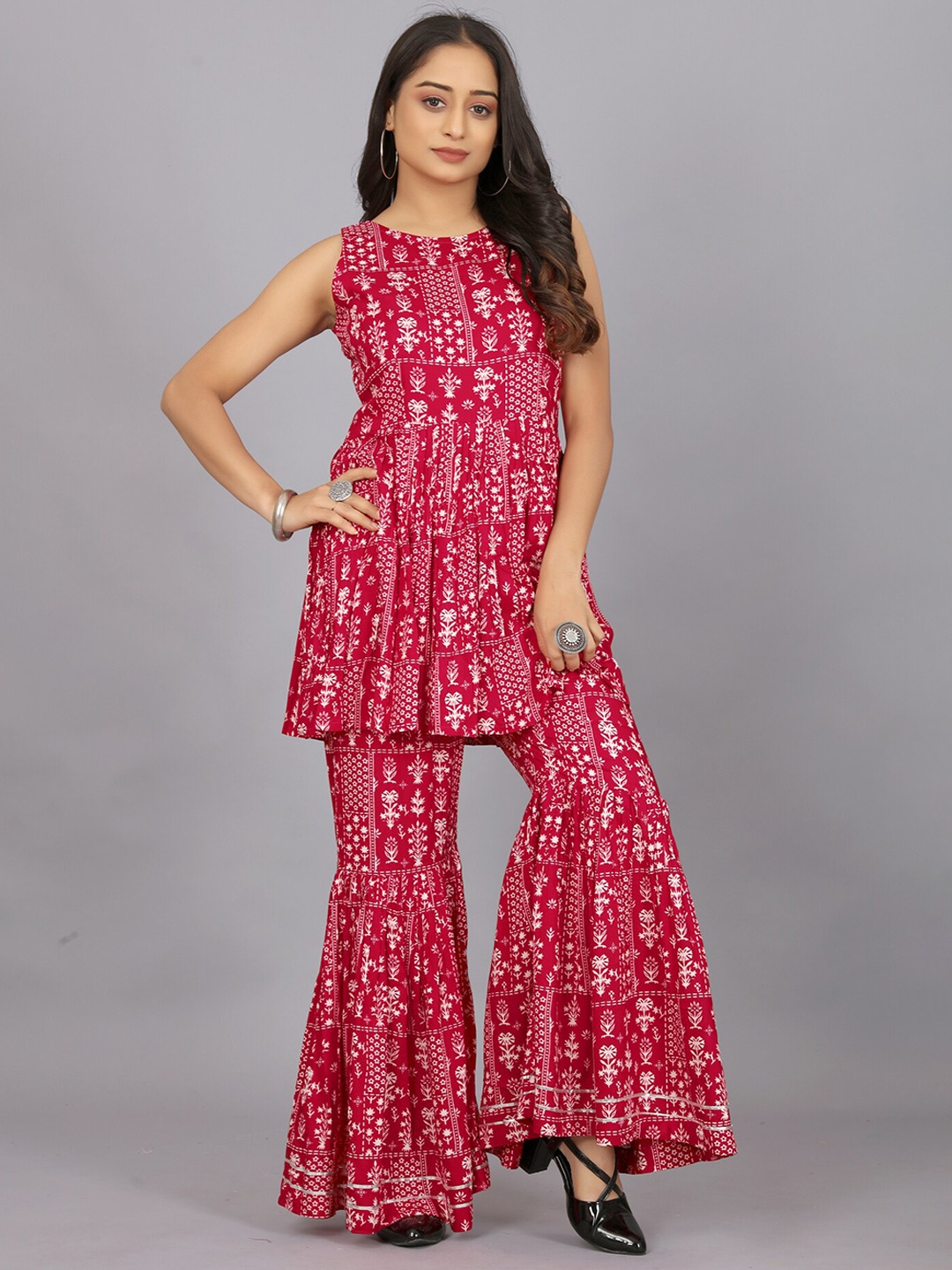 

Pari THE FASHION STUDIO Ethnic Printed Empire Pure Cotton Kurti with Sharara & Dupatta, Pink
