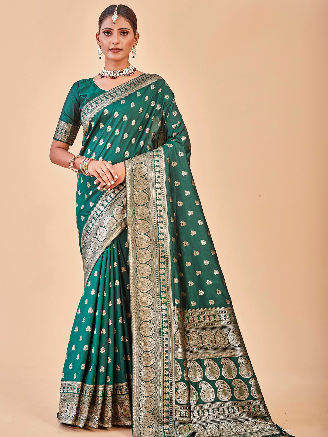 

Anouk Ethnic Motifs Woven Design Zari Banarasi Saree, Green