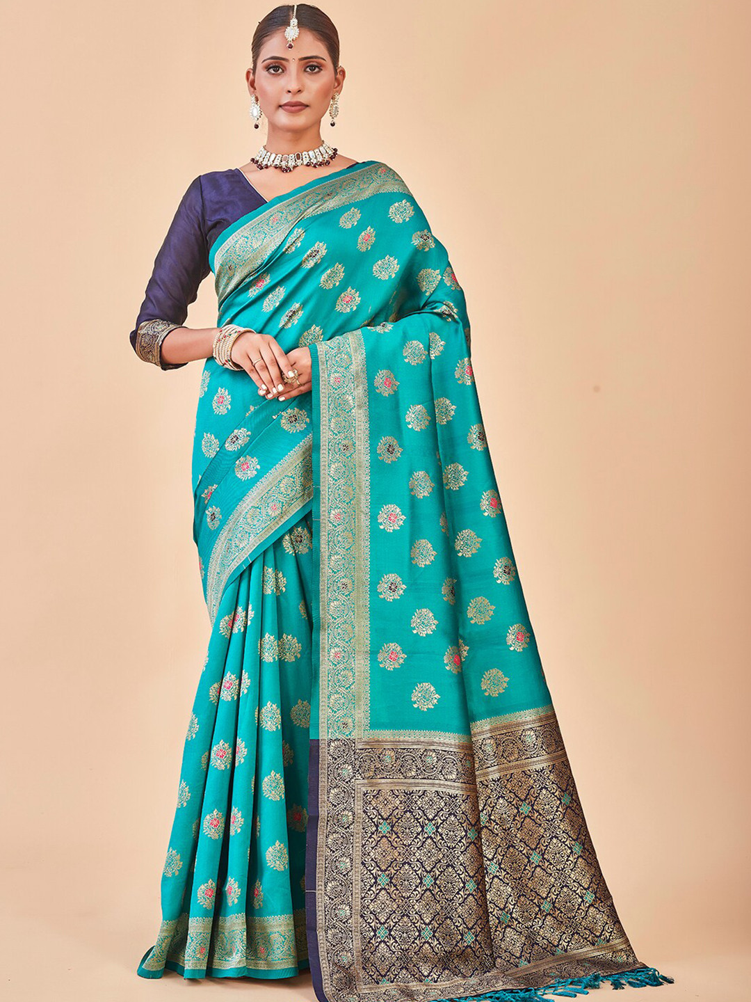 

Anouk Ethnic Motofs Woven Design Zari Art Silk Banarasi Saree, Turquoise blue