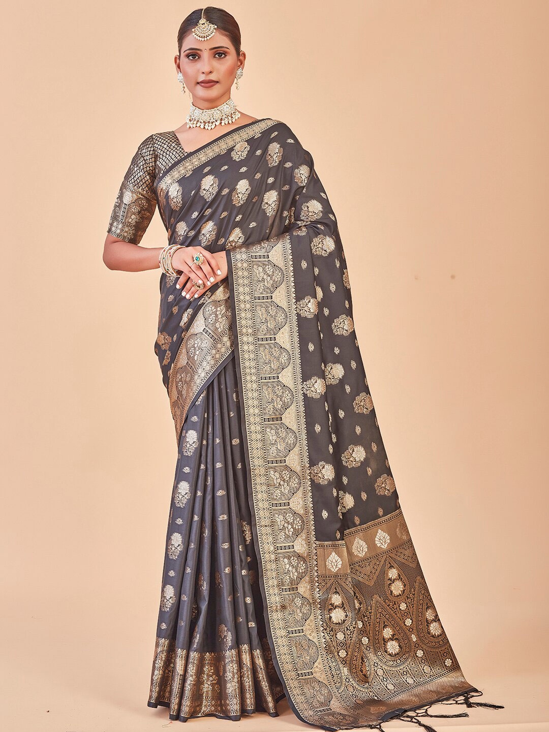 

Anouk Ethnic Motifs Woven Design Zari Banarasi Saree, Grey