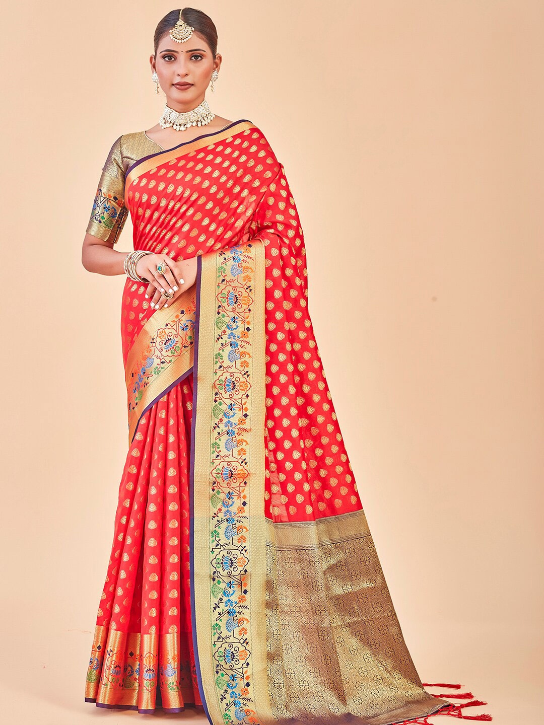 

Anouk Ethnic Motifs Woven Design Zari Banarasi Saree, Red