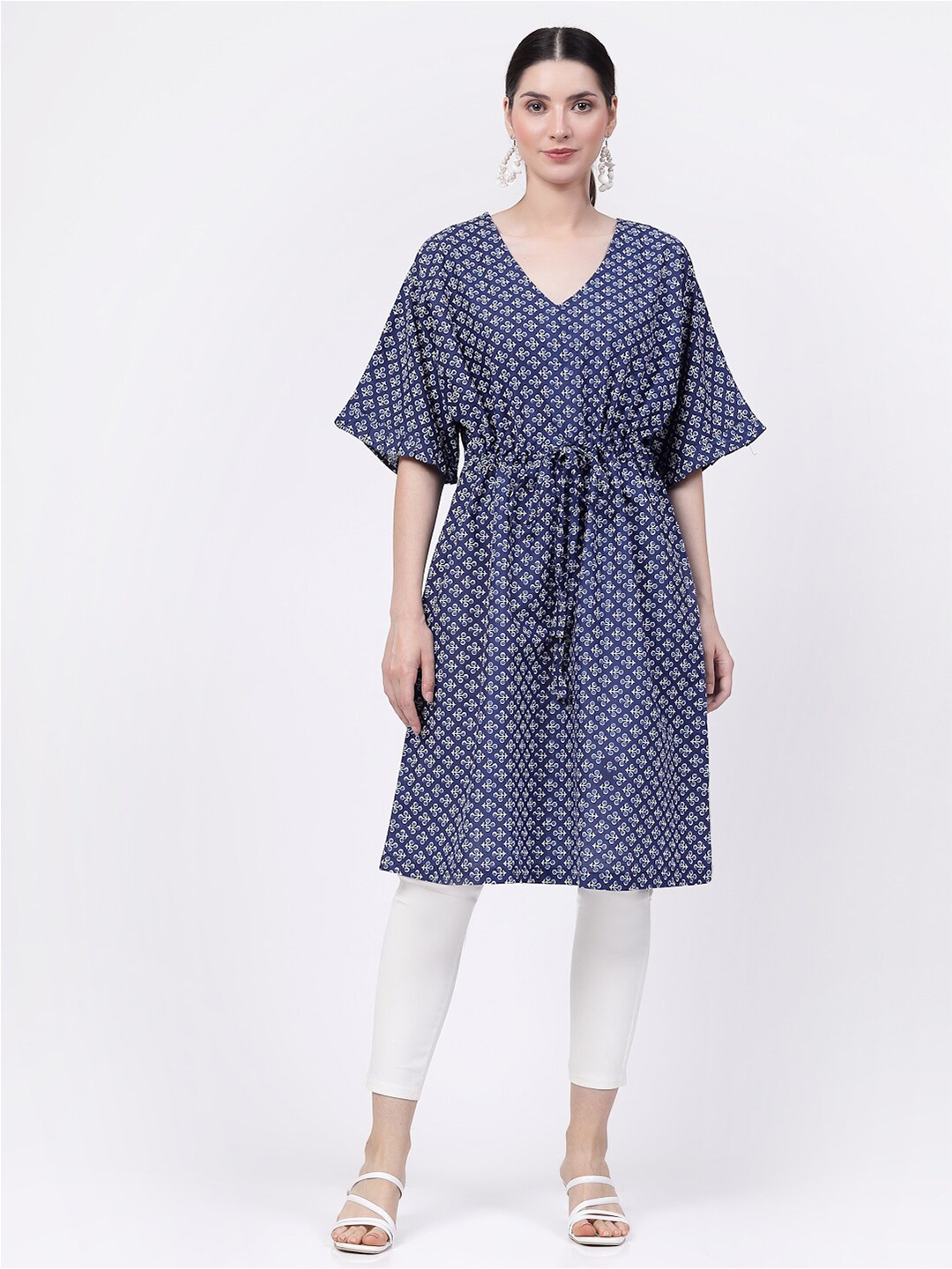 

KLOTTHE Ethnic Motifs Printed Flared Sleeves Pure Cotton Kaftan Kurta, Navy blue