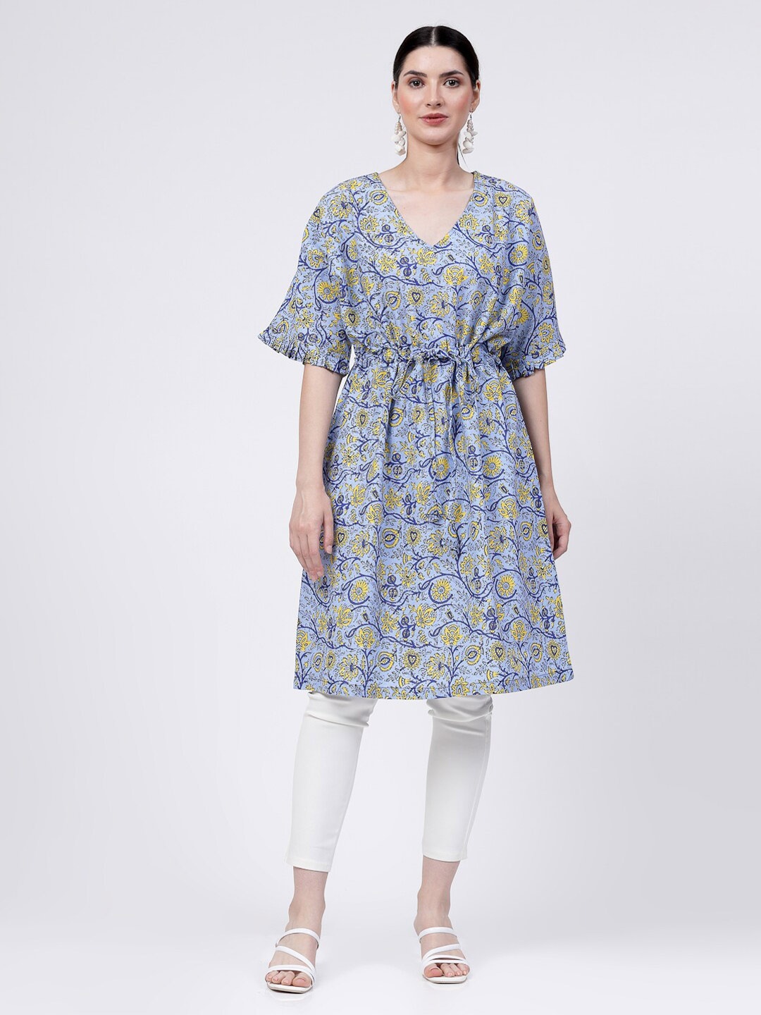 

KLOTTHE Floral Printed Flared Sleeves Pure Cotton Kaftan Kurta, Blue