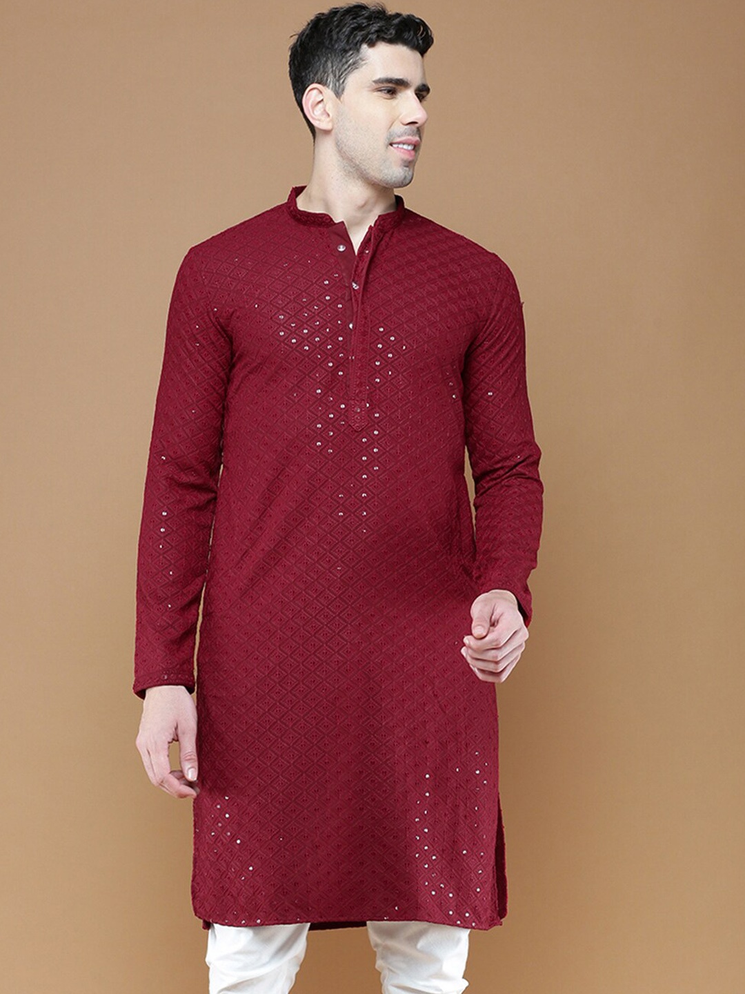 

Sanwara Sequins Chikankari Straight Kurta, Maroon