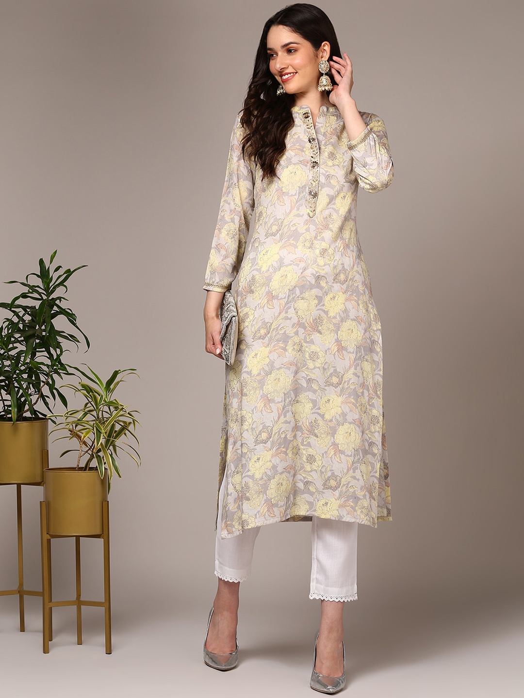 

AHIKA Floral Printed Mandarin Collar Thread Work Detailed Straight Kurta, Grey
