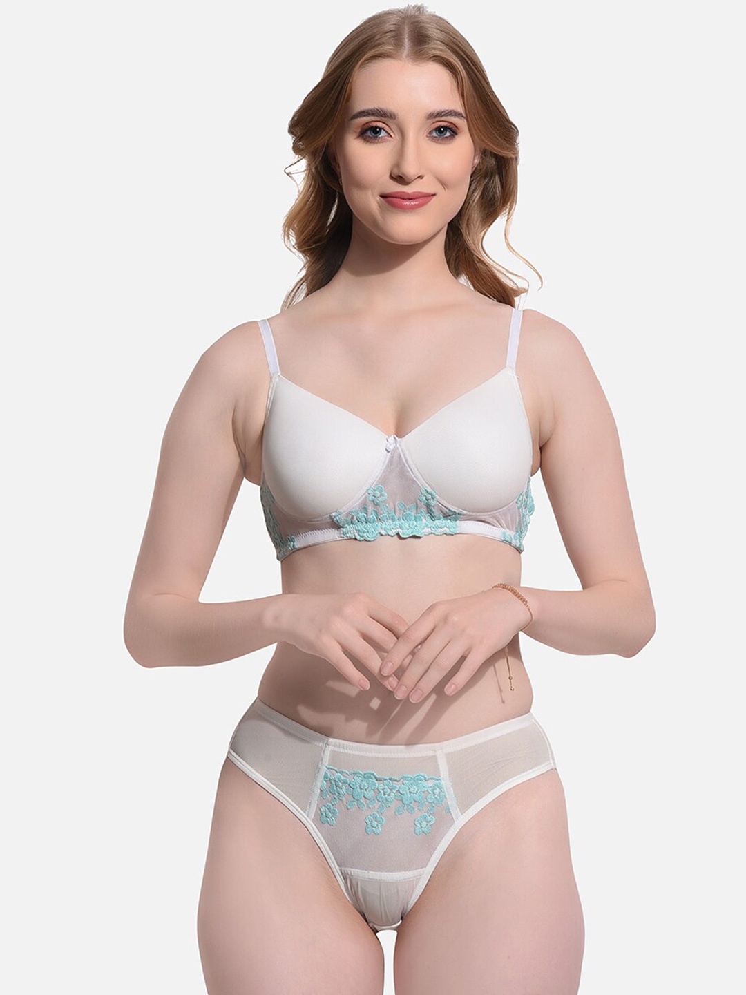 

FIMS Self Design Lingerie Set, White