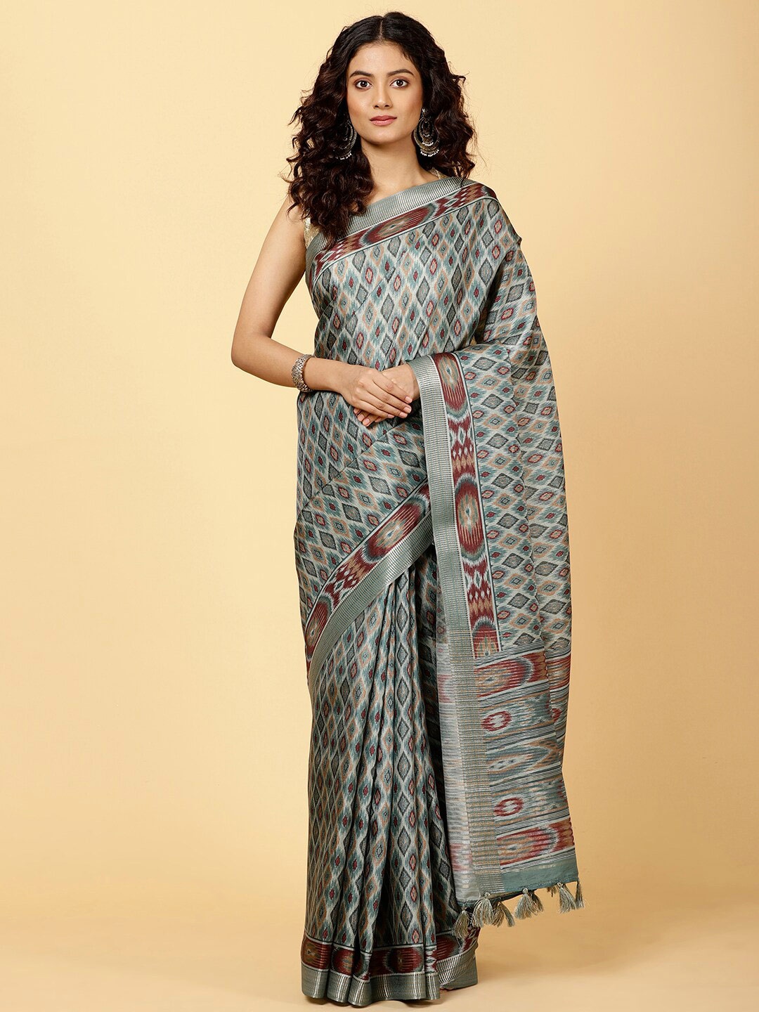 

Meena Bazaar Ethnic Motifs Printed Saree, Green