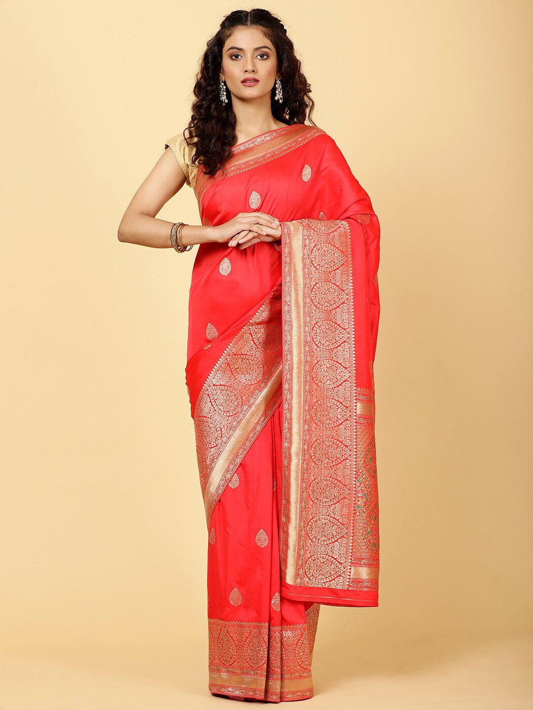 

Meena Bazaar Ethnic Motifs Woven Design Zari Banarasi Saree, Red